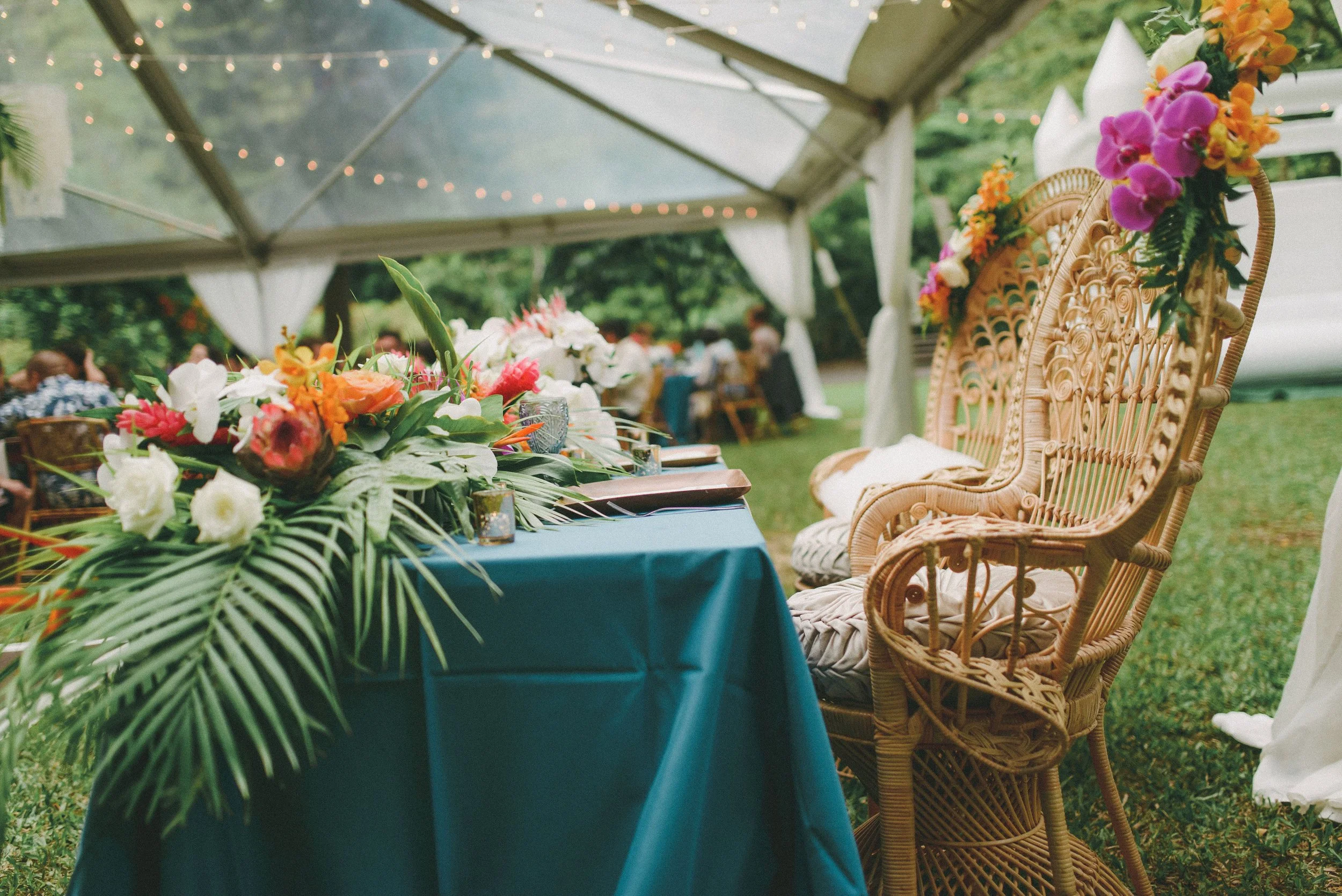 hawaii-romantic-tropical-boho-waimea-valley-wedding-reception-details- (72).jpg