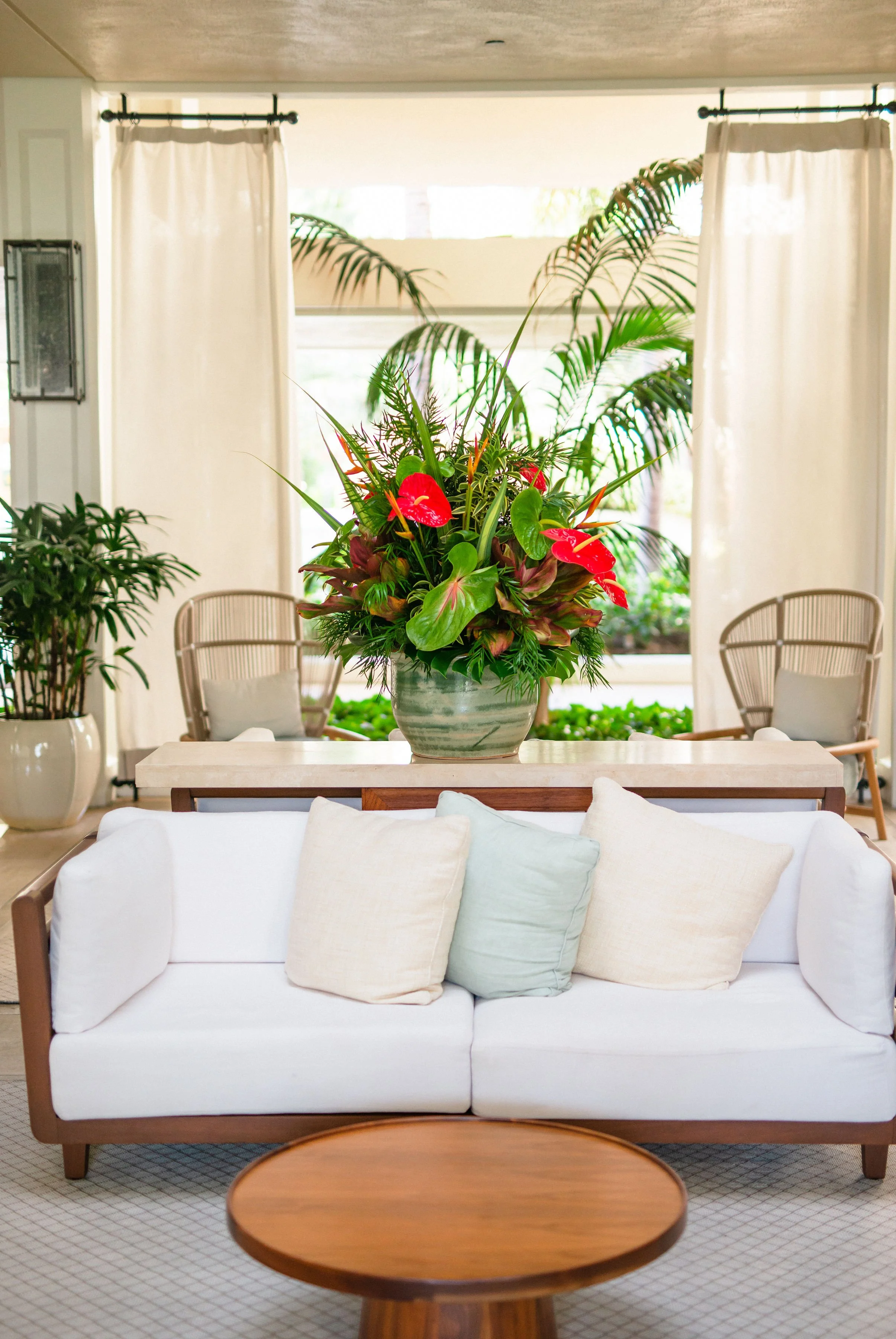 halekulani-hotel-wedding-venue-phototgrapher (24).jpg