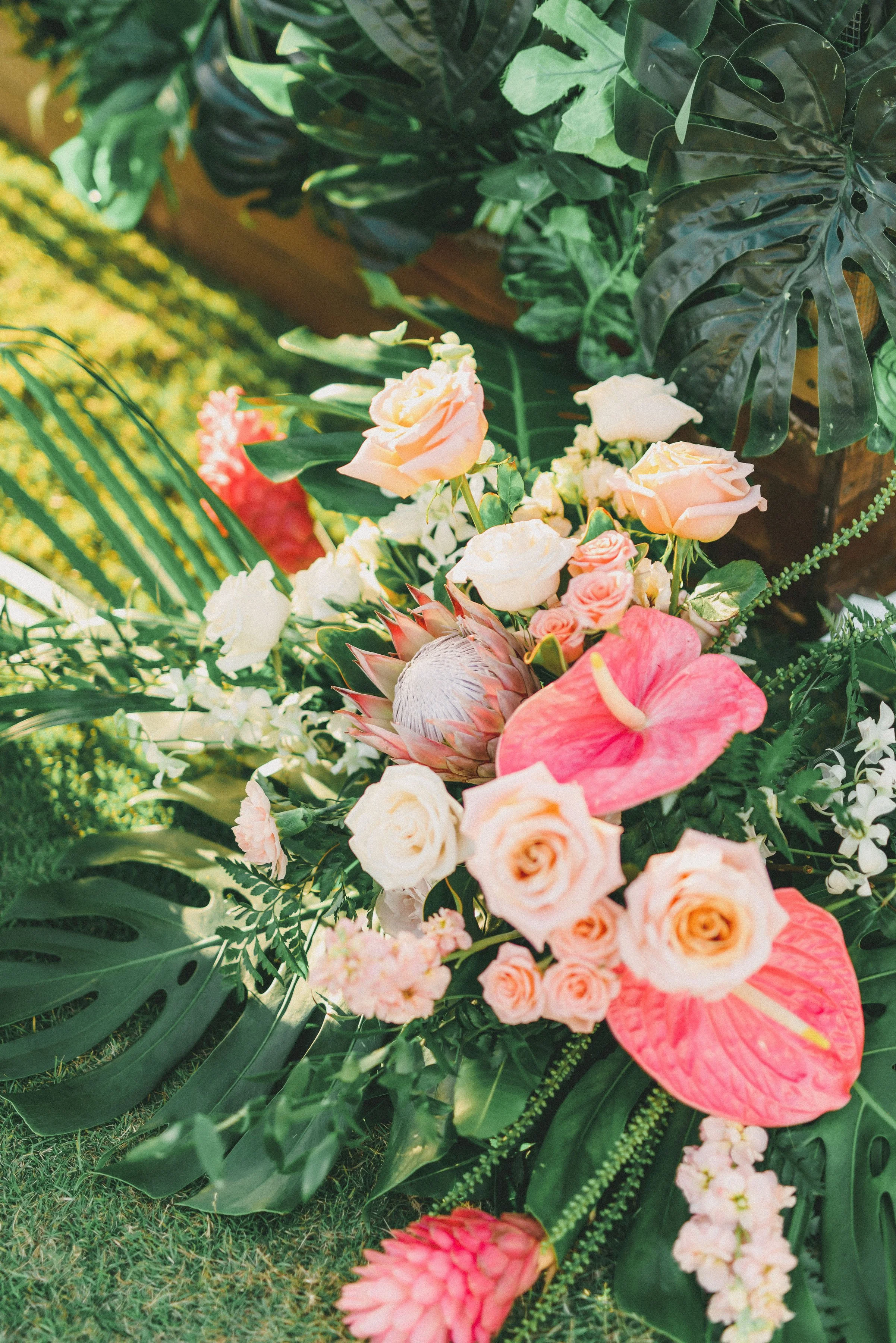 ritz-carlton-turtle-bay-wedding-phototgrapher (50).jpg