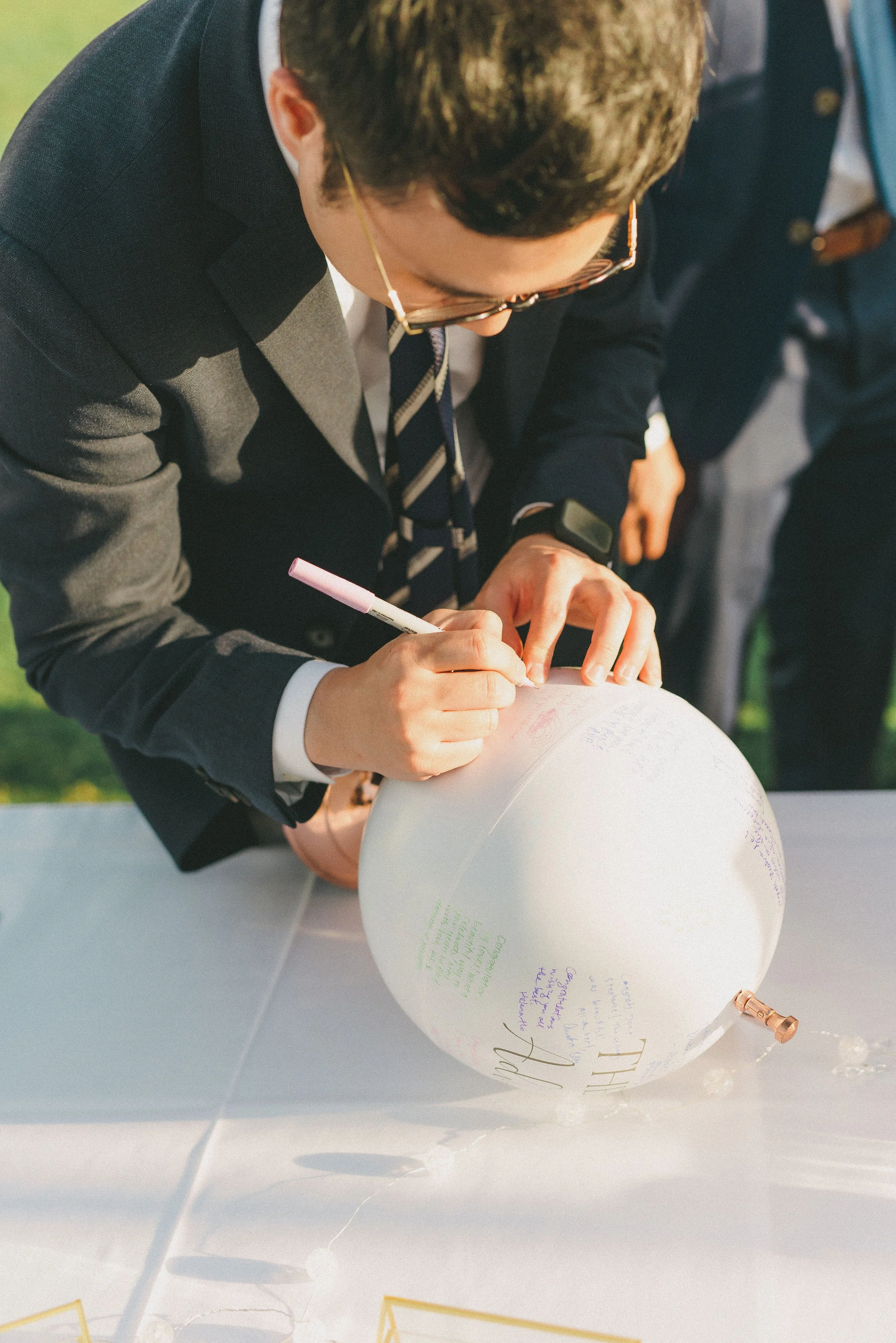 ritz-carlton-turtle-bay-wedding-phototgrapher (39).jpg
