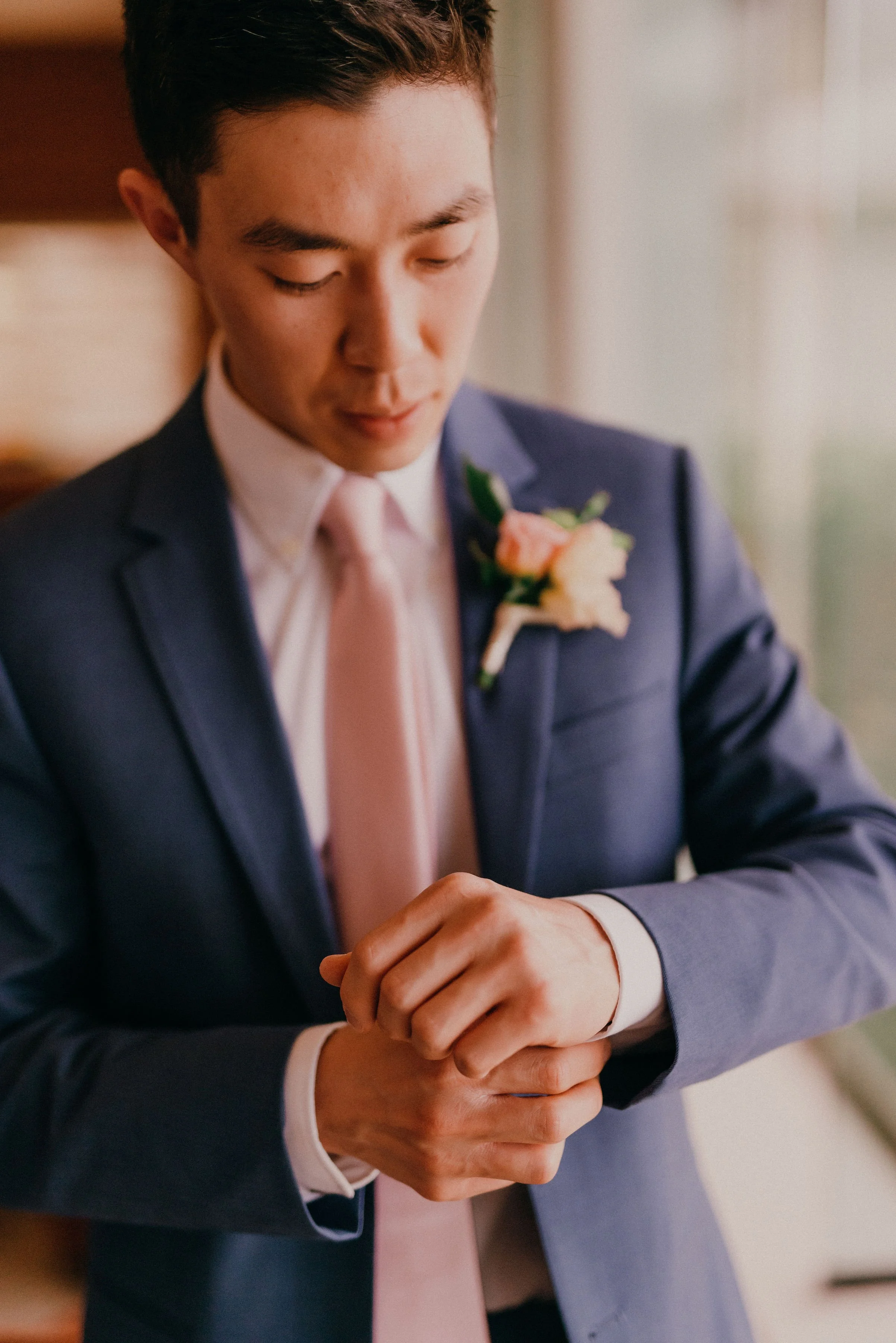 ritz-carlton-turtle-bay-wedding-phototgrapher (30).jpg