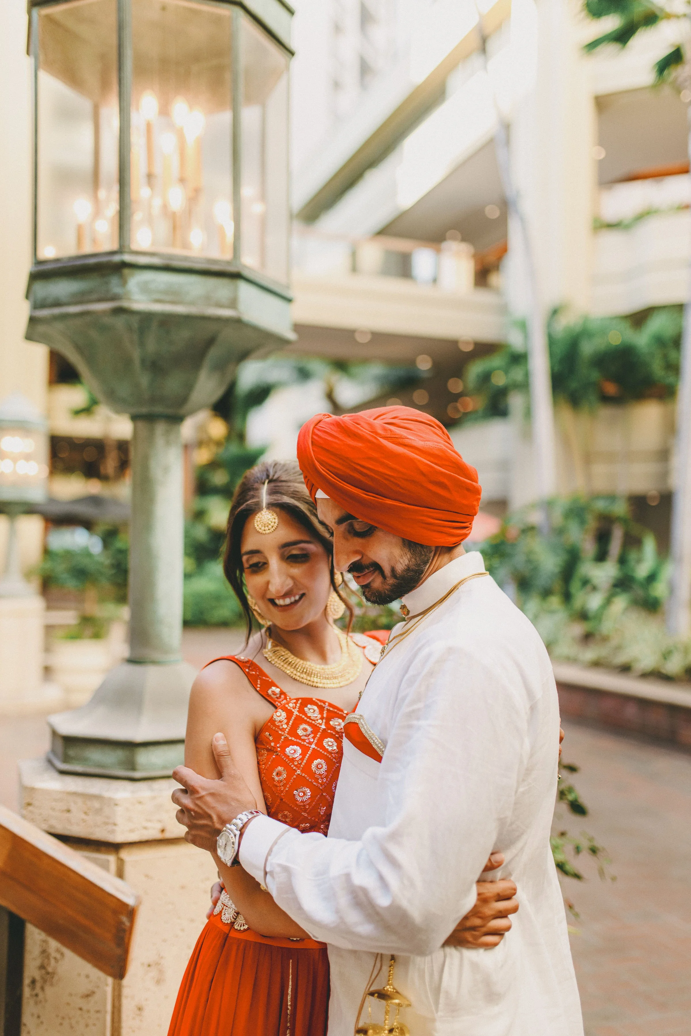 colorful-traditional-indian-wedding-oahu (63).jpg