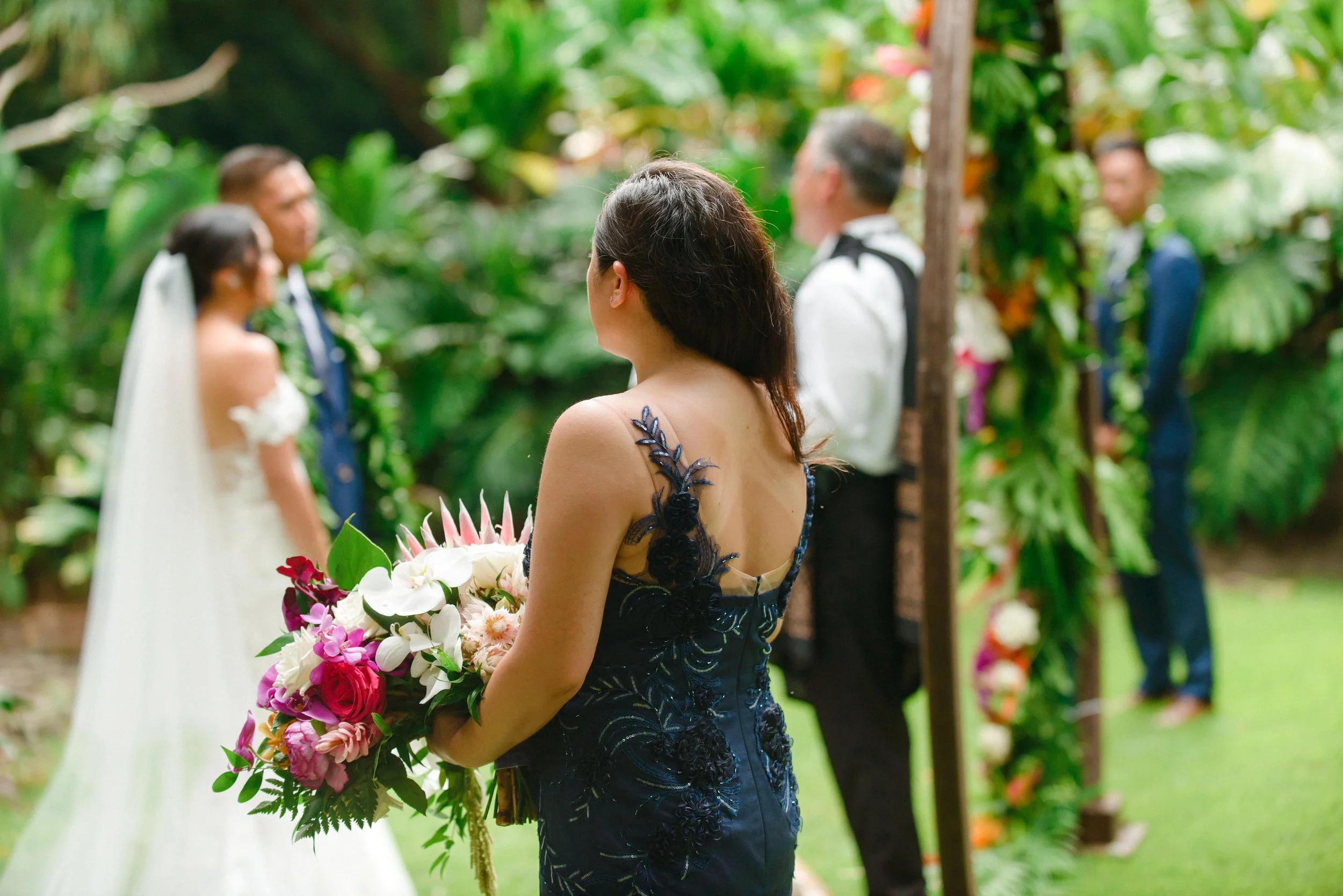 oahu-hawaii-colorful-romantic-starry-waimea-valley-wedding-hawaiian-ceremony (44).jpg