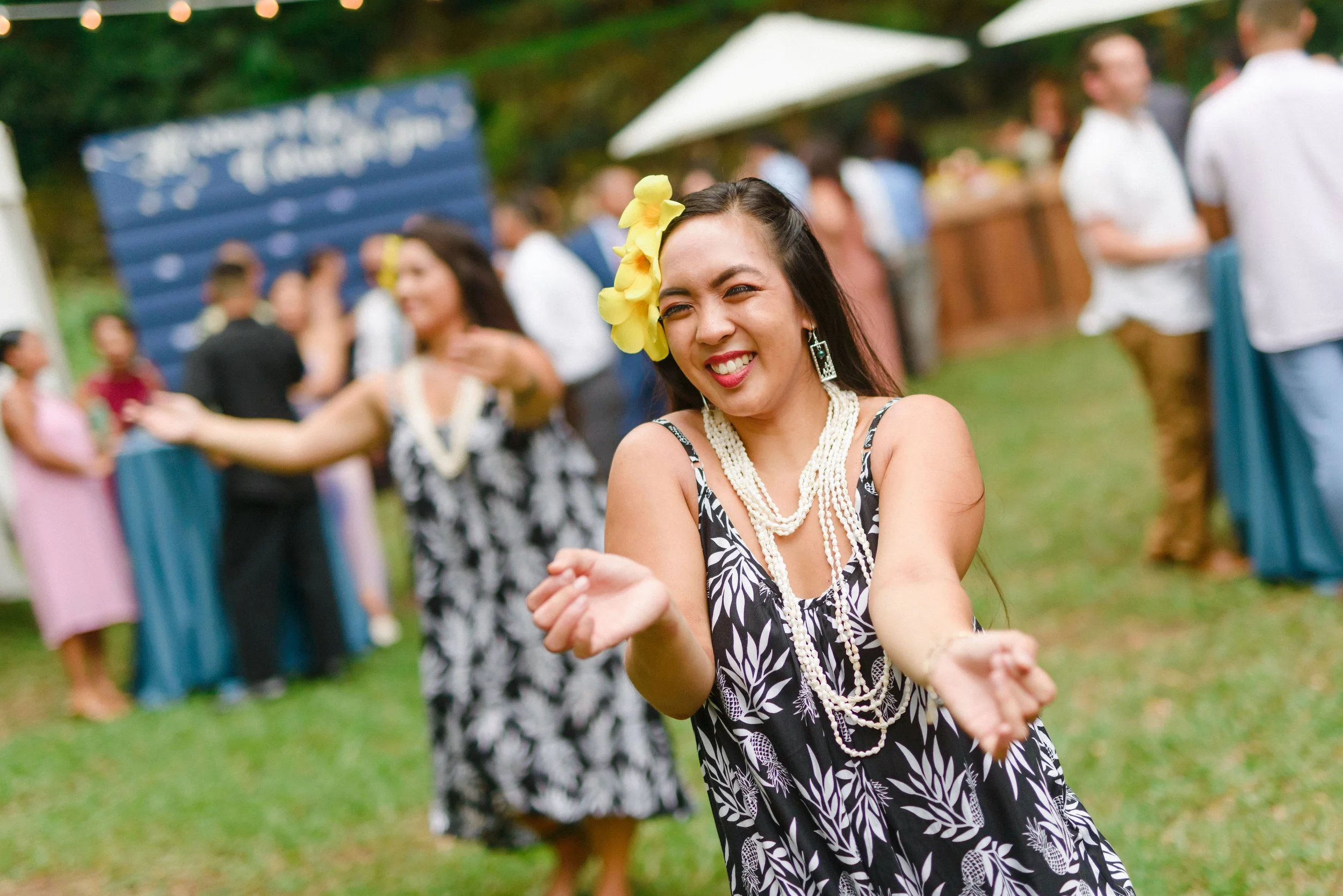 oahu-romantic-tropical-starry-boho-waimea-valley-wedding-reception-details- (23).jpg