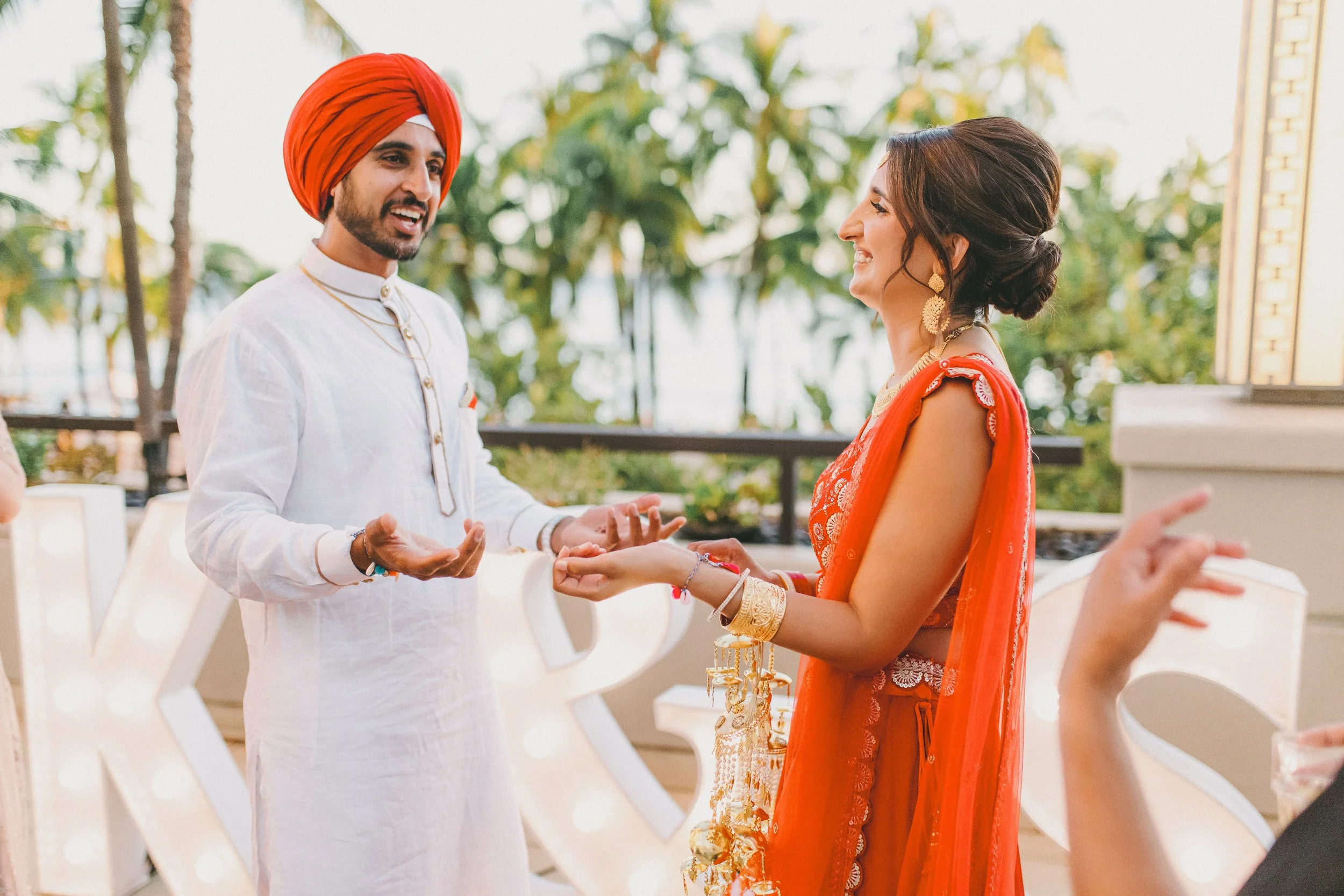 colorful-hawaii-indian-wedding-photographer- (79).jpg