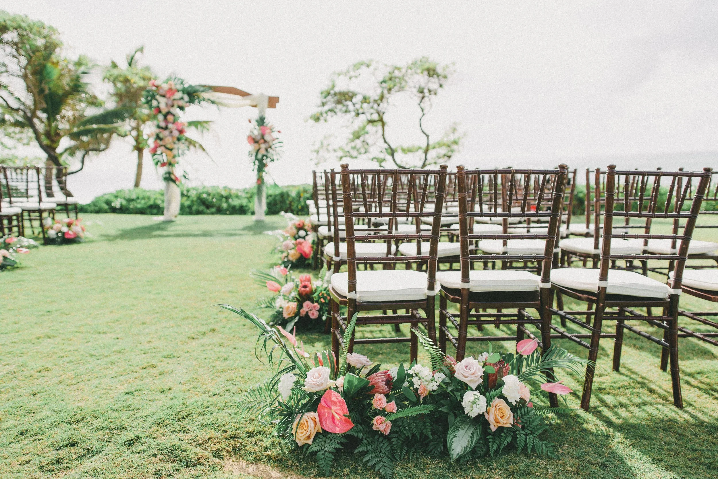 ritz-carlton-turtle-bay-wedding-phototgrapher (64).jpg