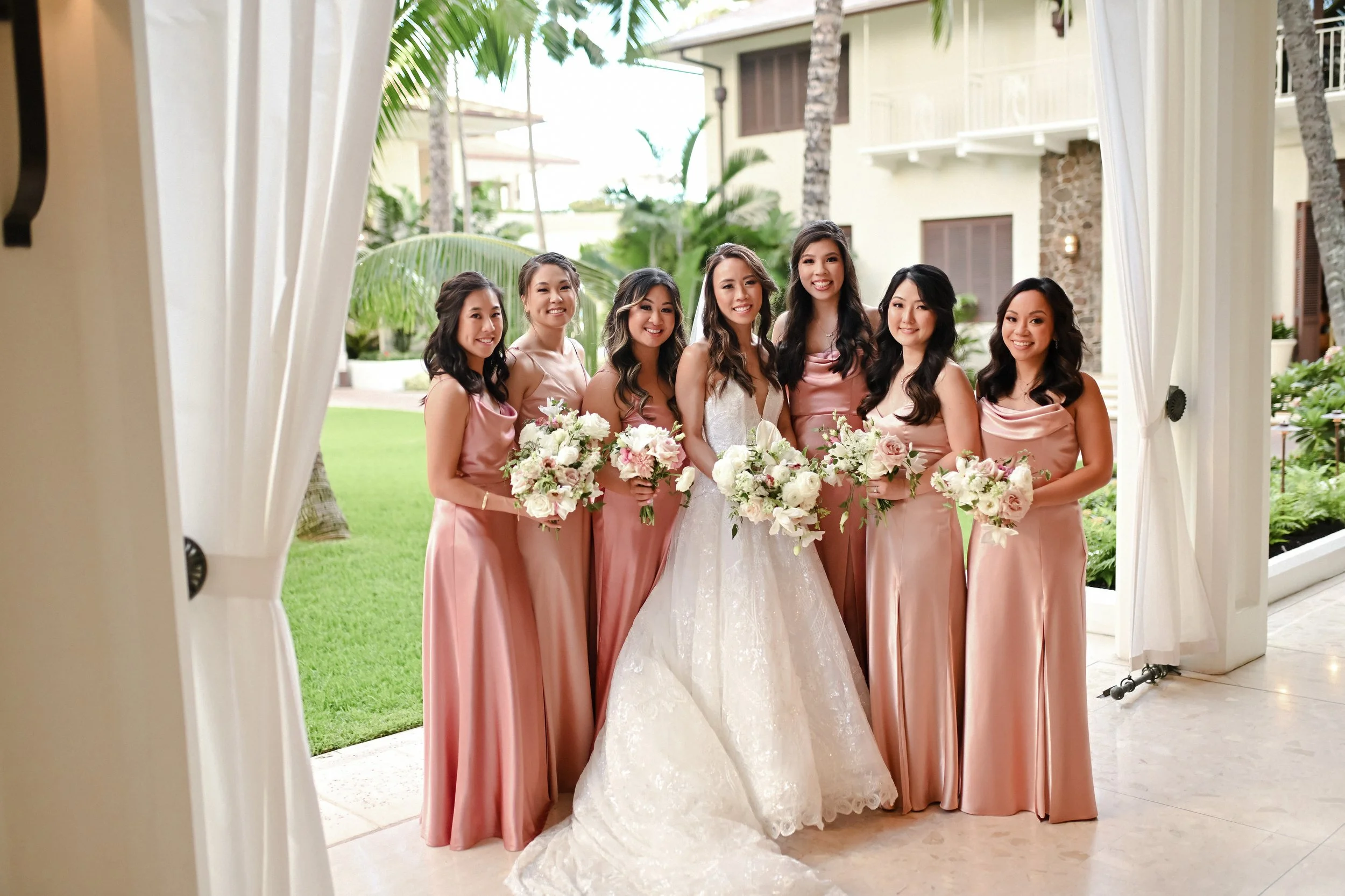 halekulani-hotel-wedding-venue-phototgrapher (154).jpg