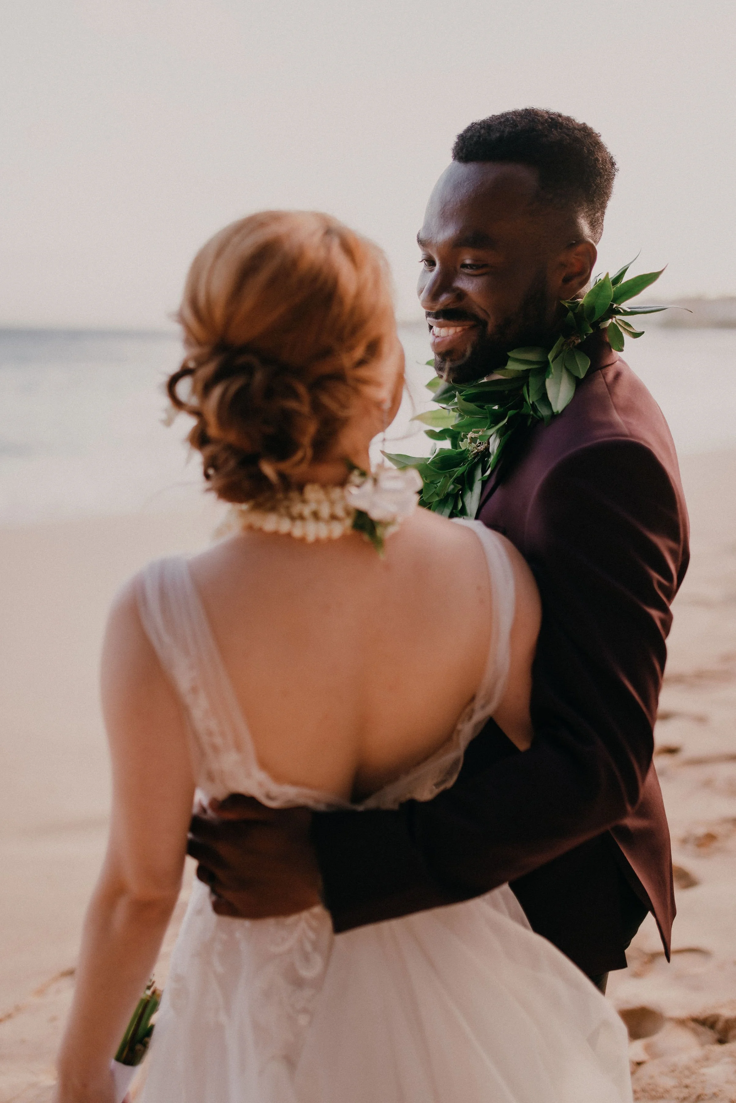 tropical-kauai-shipwreck-beach-wedding(129).jpg