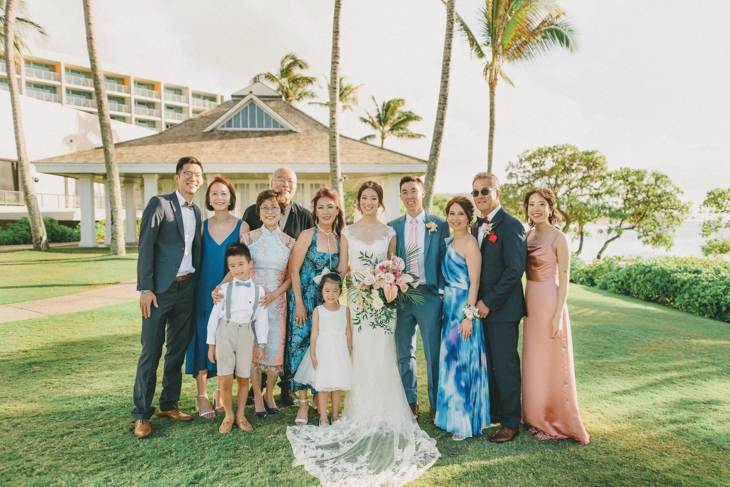 ritz-carlton-turtle-bay-wedding-phototgrapher (12).jpg