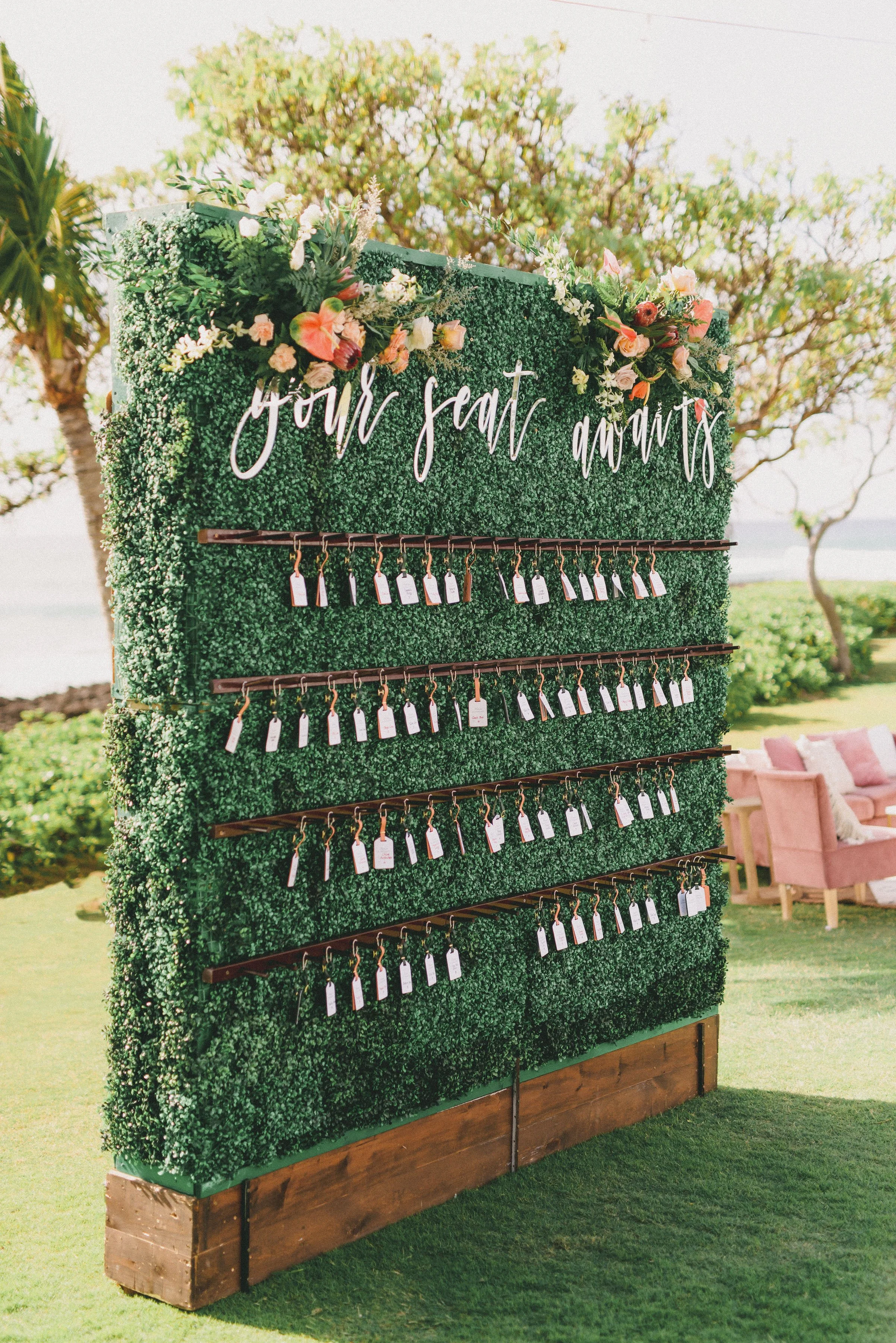 ritz-carlton-turtle-bay-wedding-phototgrapher (72).jpg