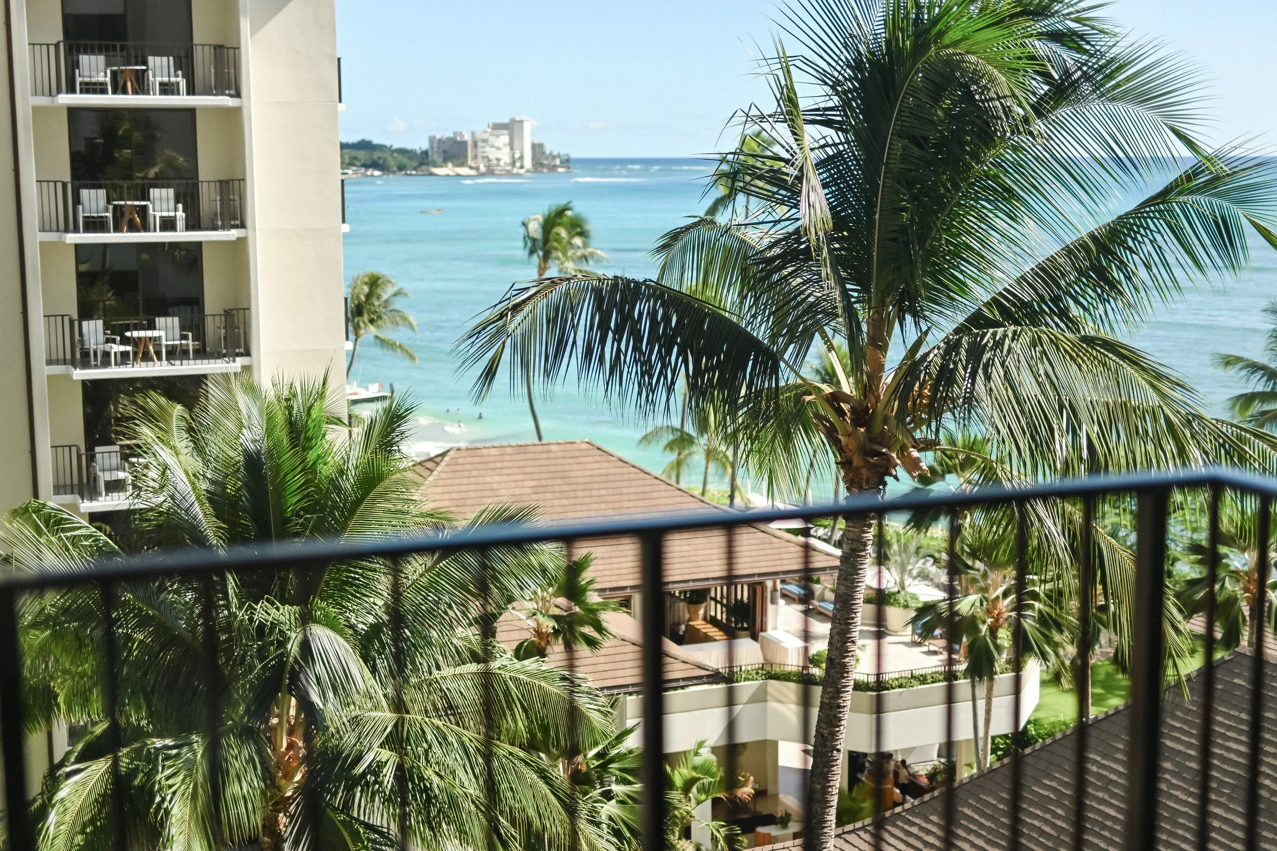 halekulani-hotel-wedding-venue-phototgrapher (128).jpg