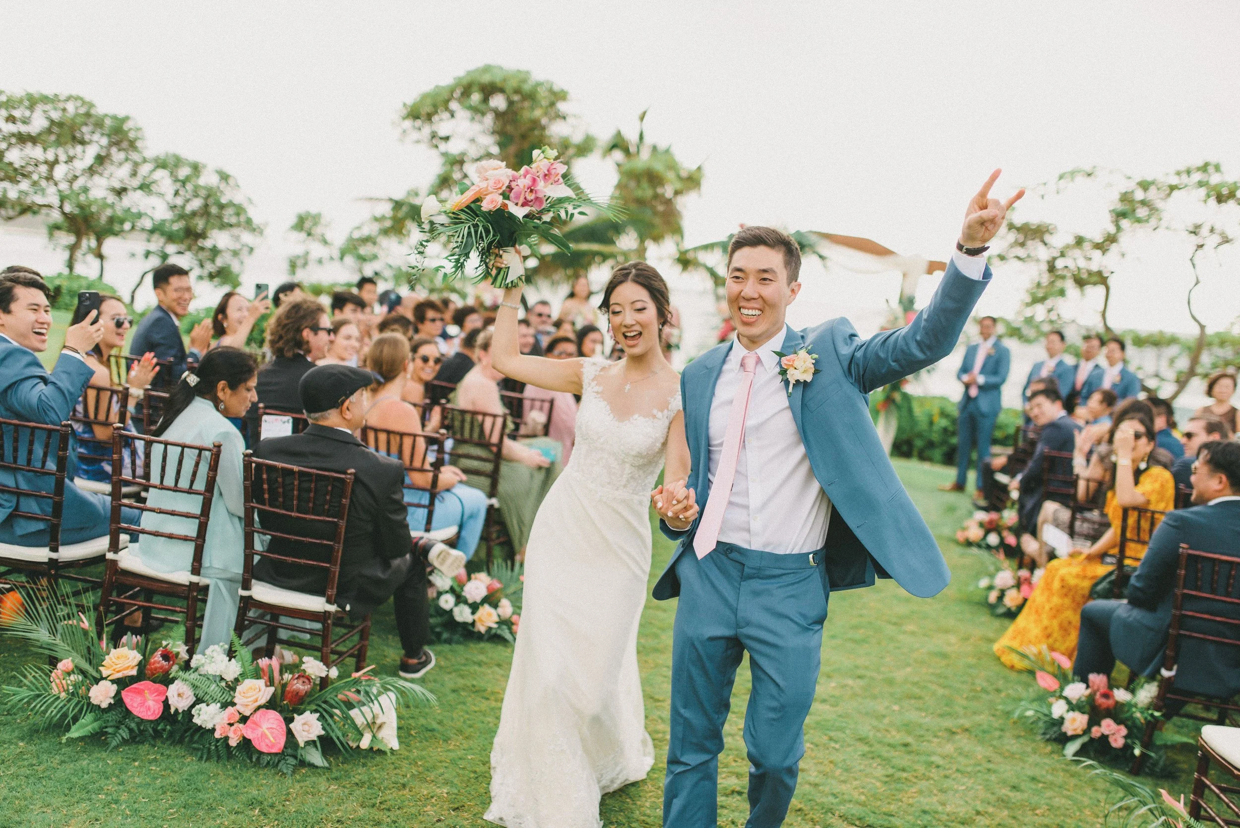 ritz-carlton-turtle-bay-wedding-phototgrapher (101).jpg