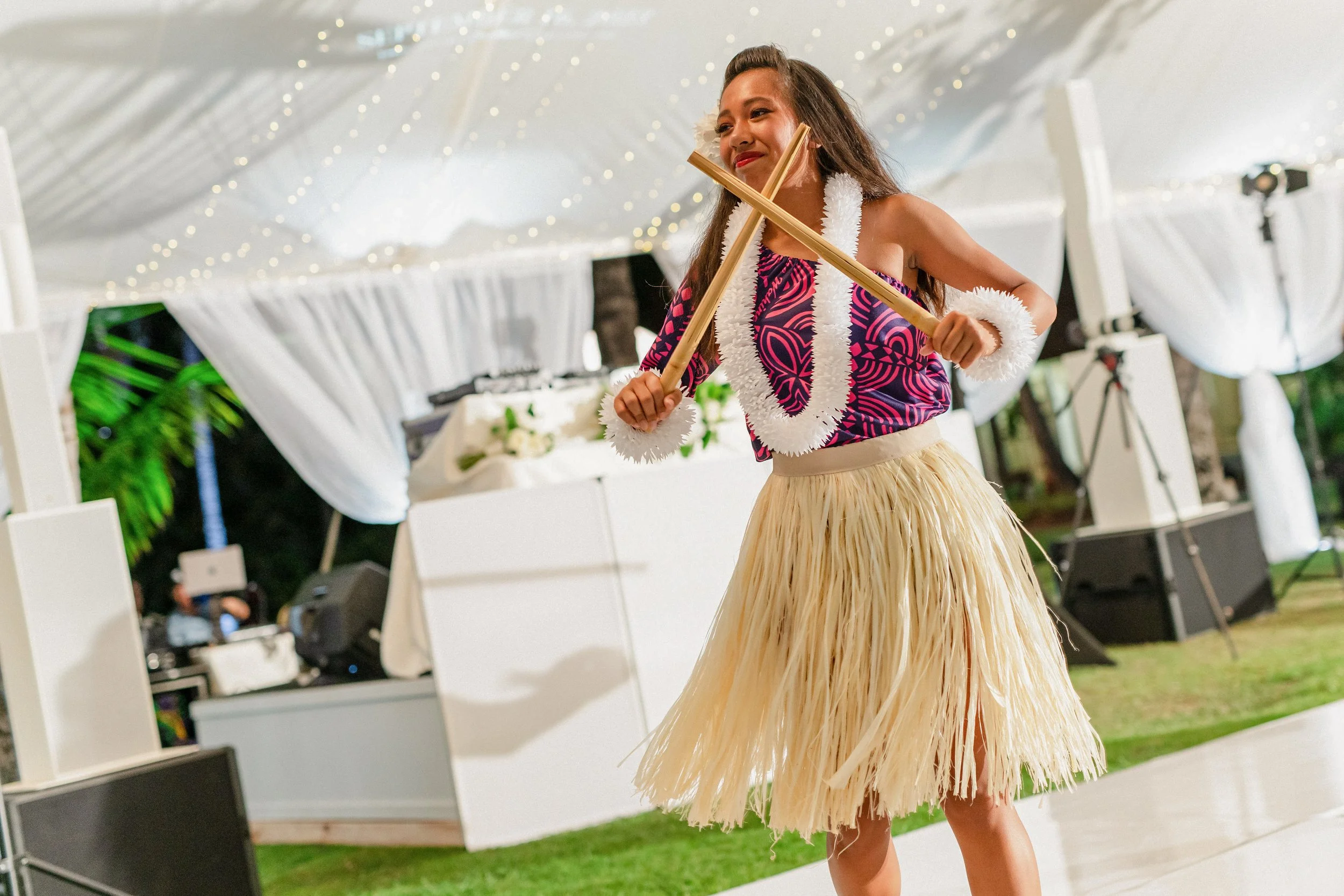 lanikuhonua-wedding-photographer (11).jpg
