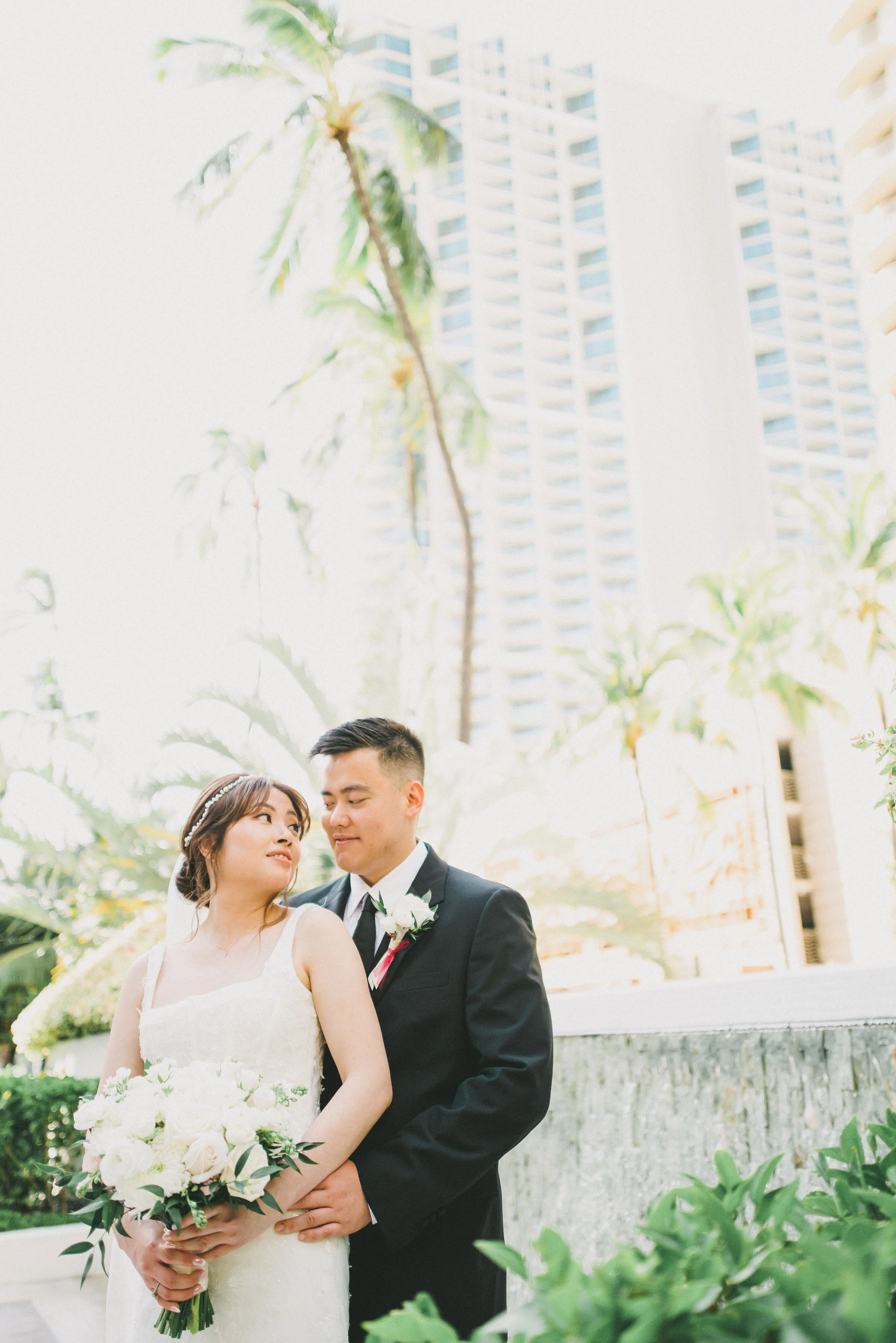 halekulani-hotel-wedding-venue-phototgrapher (42).jpg