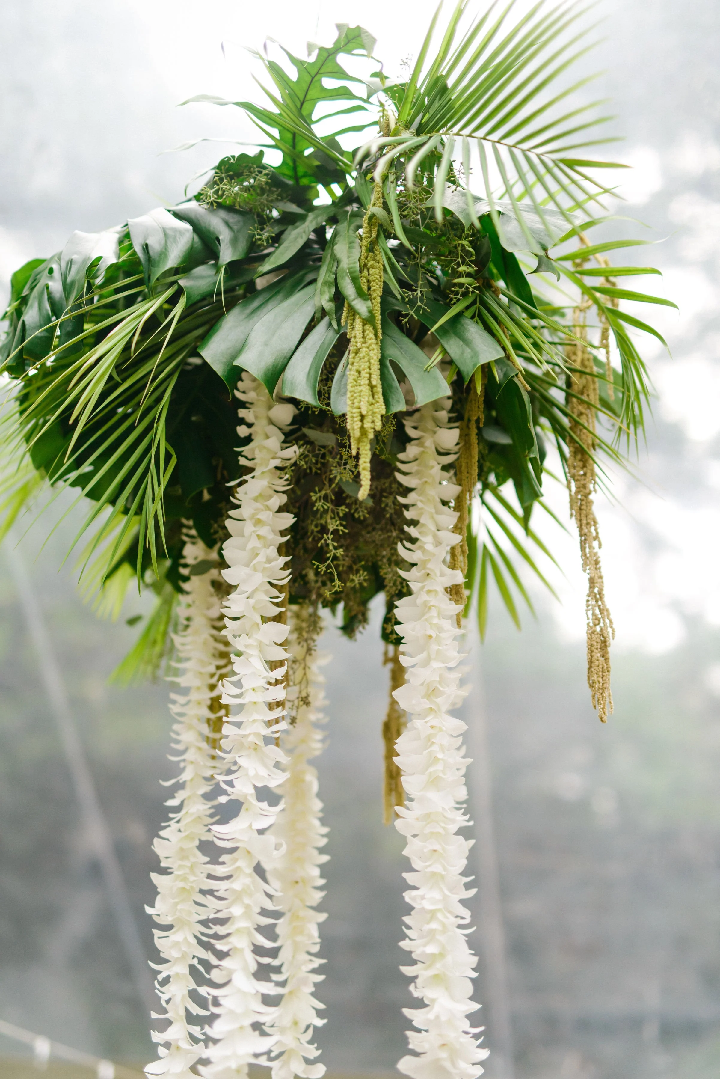 oahu-starry-waimea-valley-wedding-reception-blue- (7).jpg