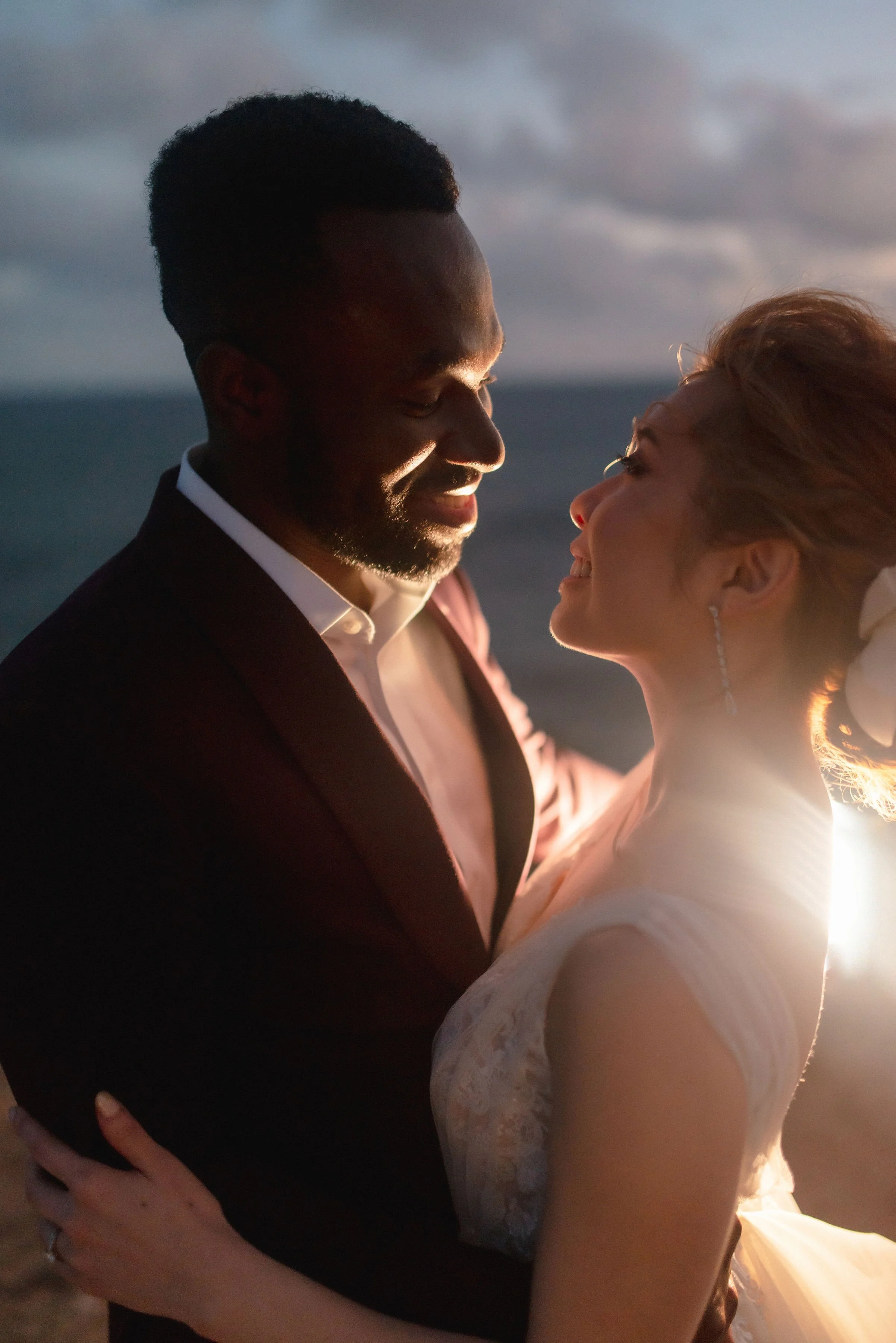 romantic-cliffside-kauai-shipwreck-beach-wedding(200).jpg