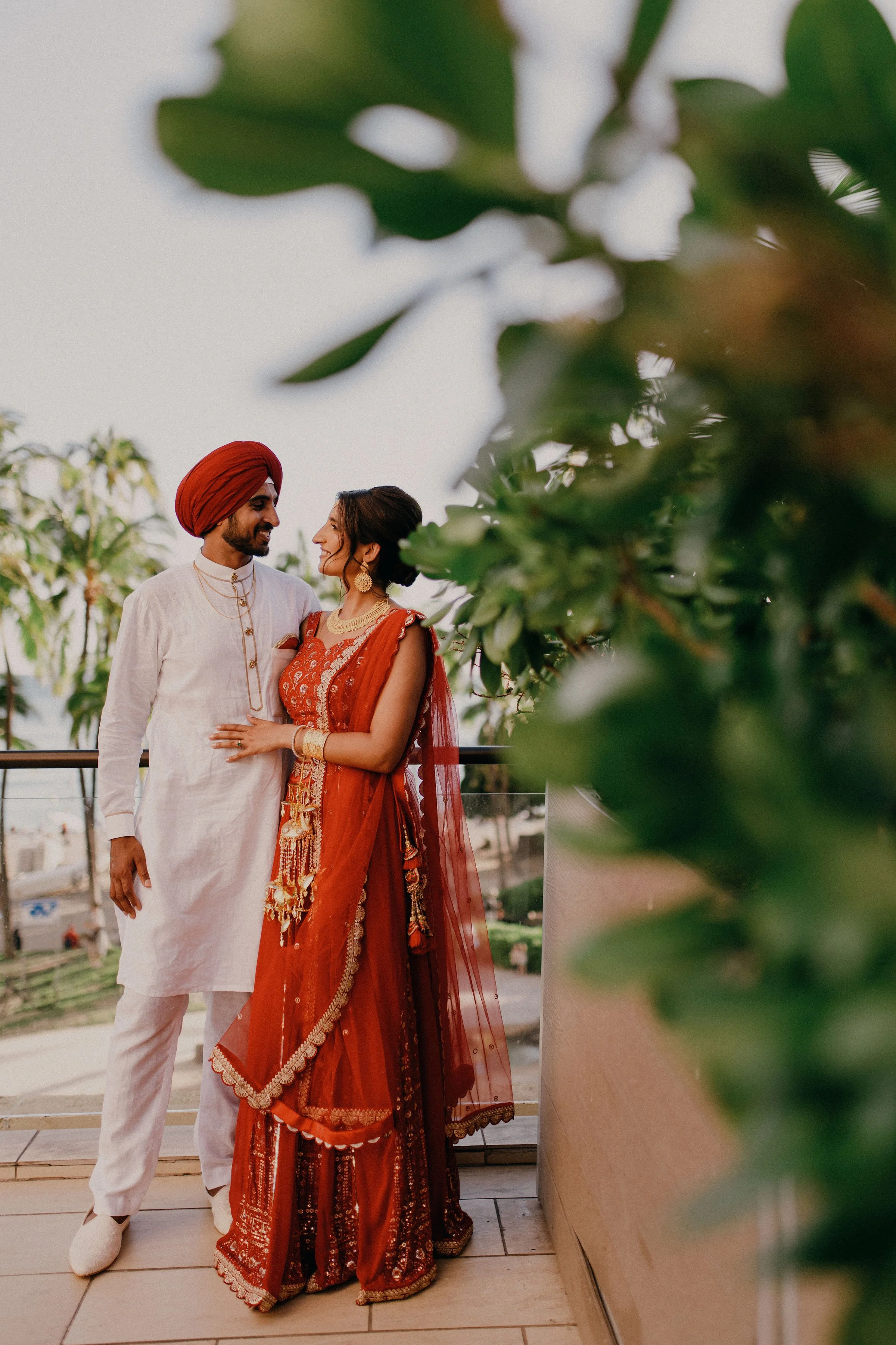 tropical-hawaii-indian-wedding-photographer- (43).jpg