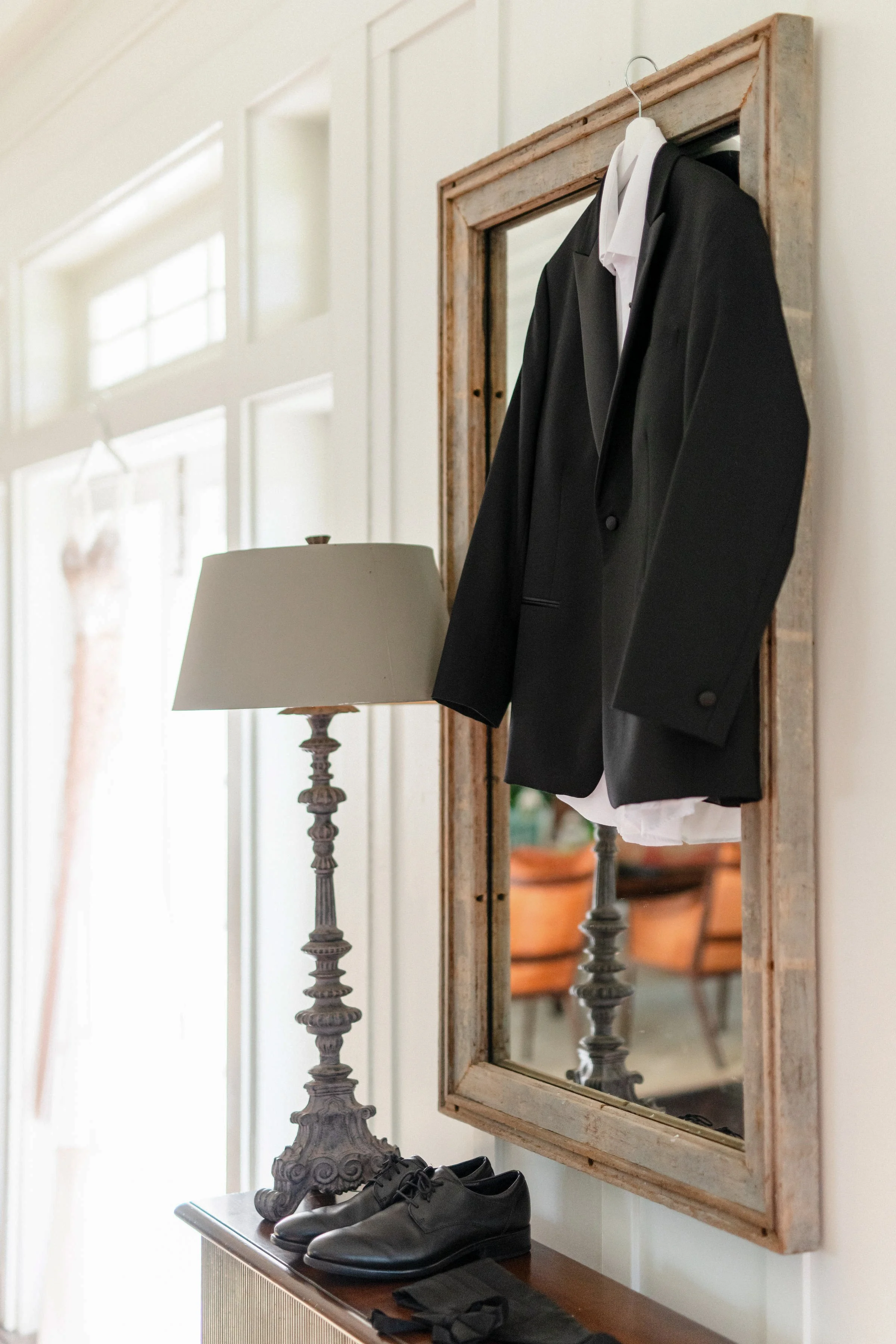 tropicaldillingham-ranch-wedding-getting-ready (35).jpg