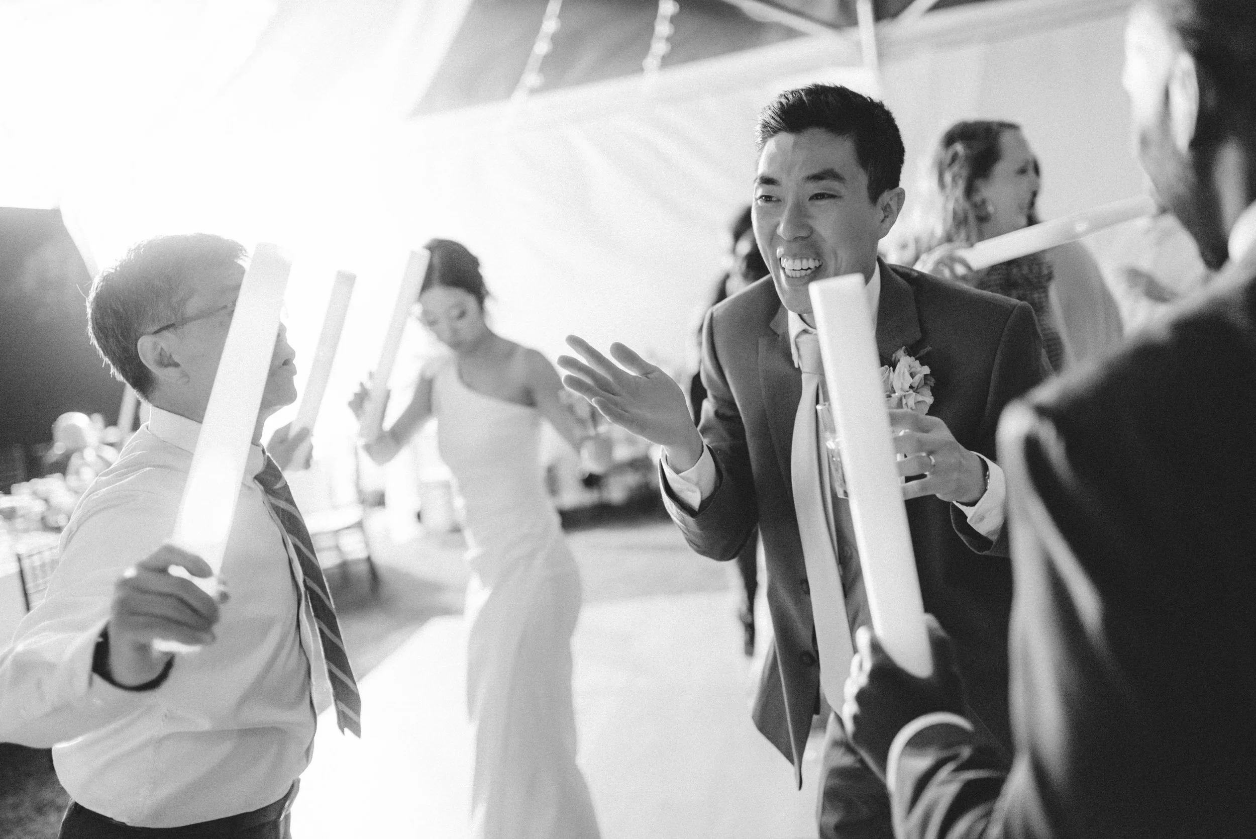 ritz-carlton-turtle-bay-wedding-phototgrapher (95).jpg