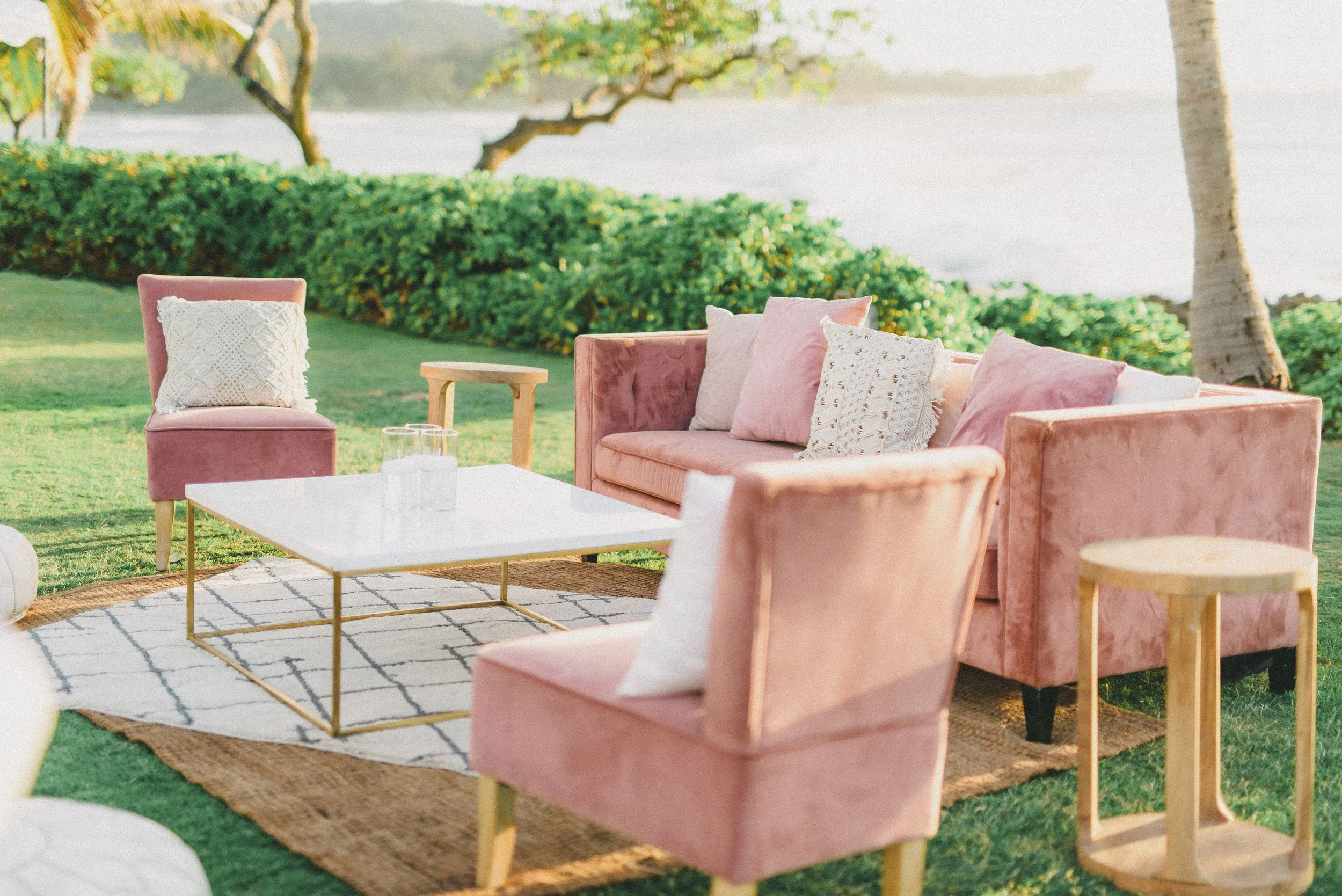ritz-carlton-turtle-bay-wedding-phototgrapher (53).jpg