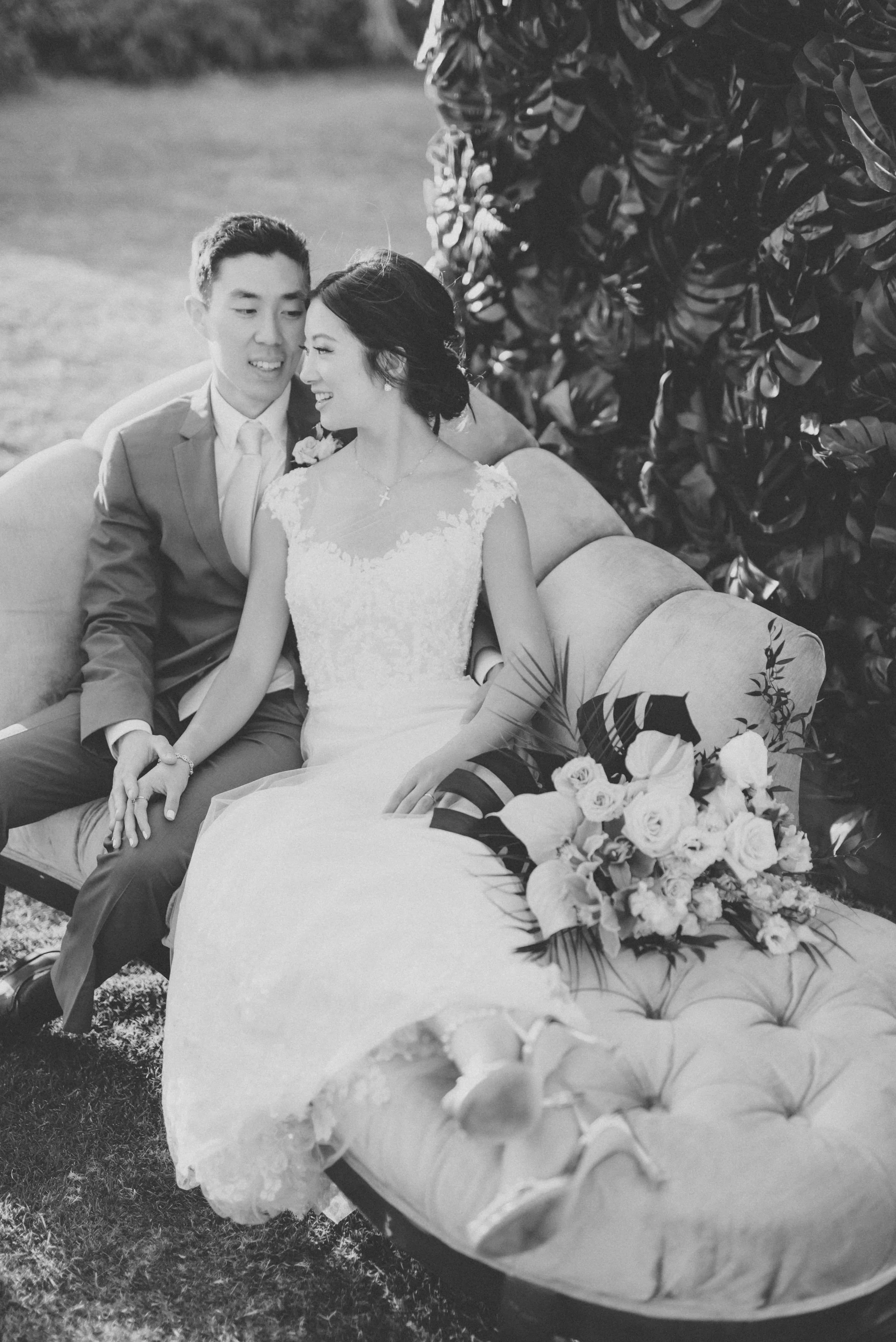 ritz-carlton-turtle-bay-wedding-phototgrapher (58).jpg