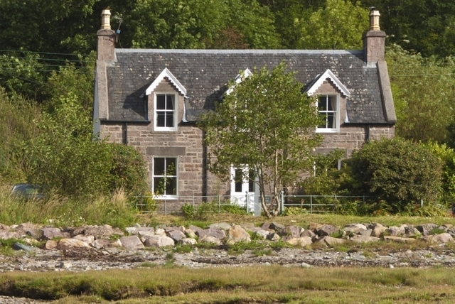 Three Exceptional Cottages Overlooking Loch Kishorn Destination