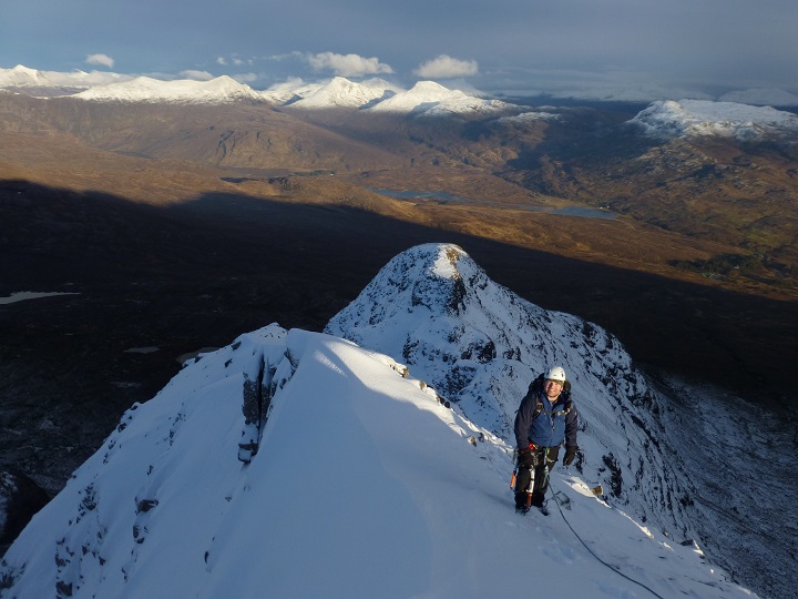 Winter mountaineering on the Applecross ridges