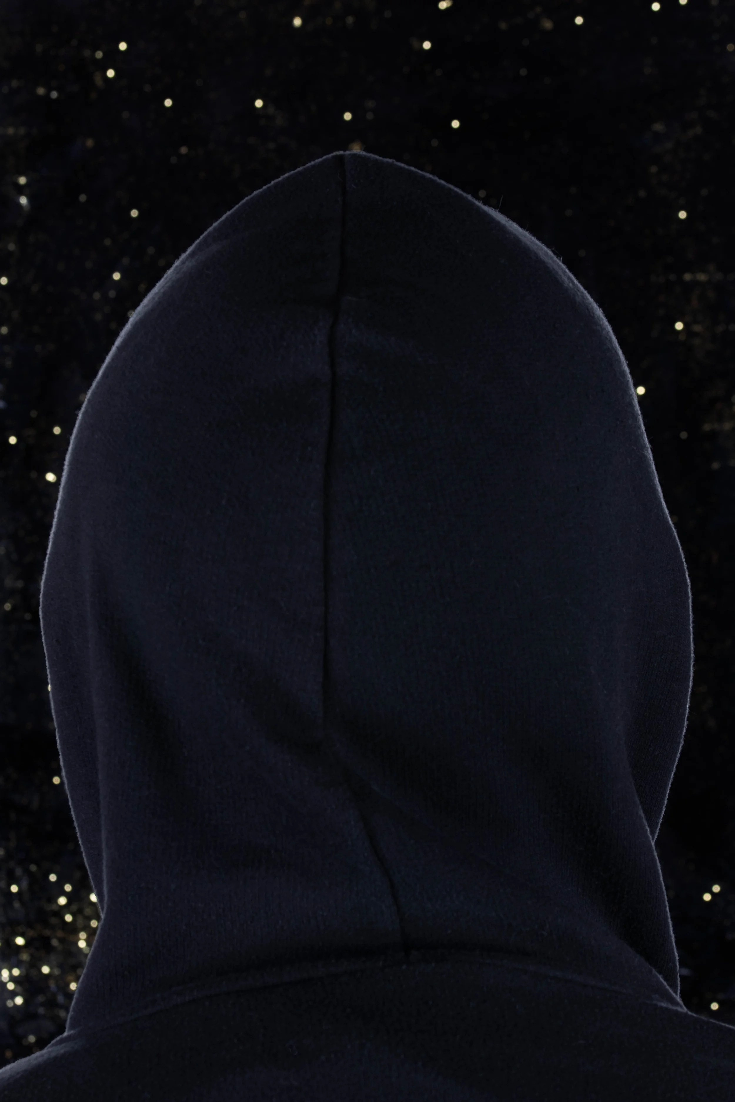 Veerle Jonckers-black and gold