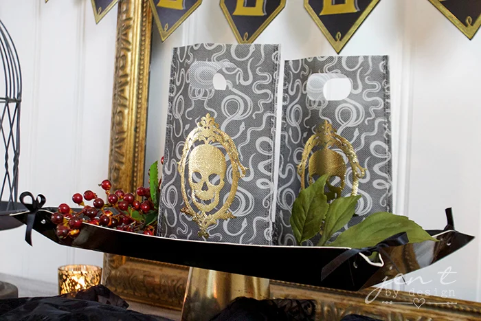 Spooky Halloween Dinner Party #CricutMarthaStewart #ad #MadeWithMichaels #CricutMade #Cricut.jpg