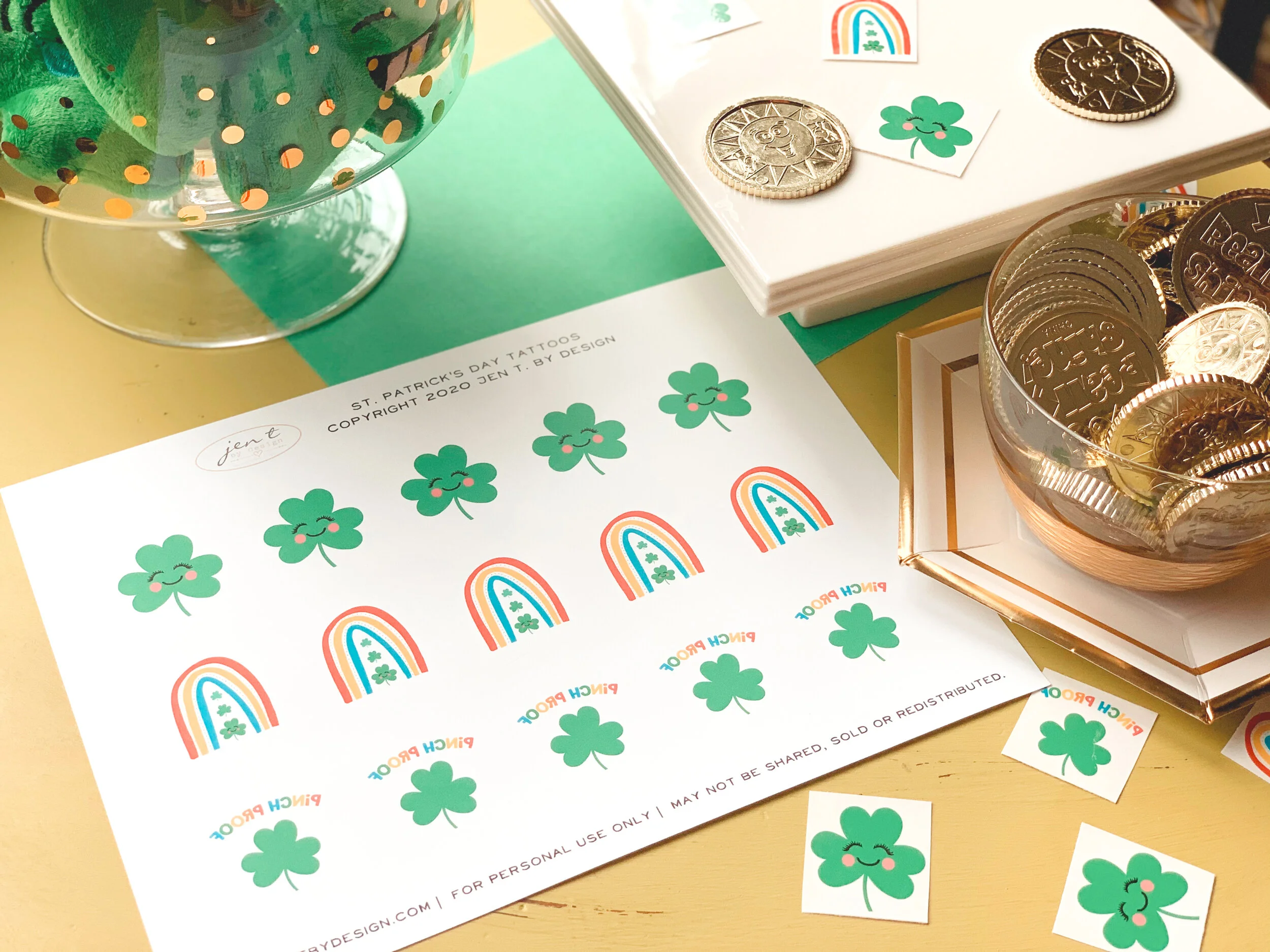 St. Patricks’s Day Tattoos: Print these cuties onto tattoo transfer paper and share with your friends on St. Patrick’s Day! They’re great for teachers to hand out in the classroom, for parents to tuck inside their kids’ lunchboxes, or to just hand o…