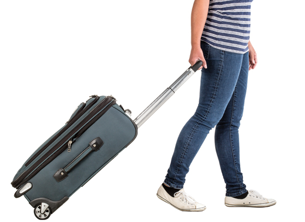 Image of disembodied torso pulling a bag in EXTERNAL ROTATION courtesy of consumer reports.