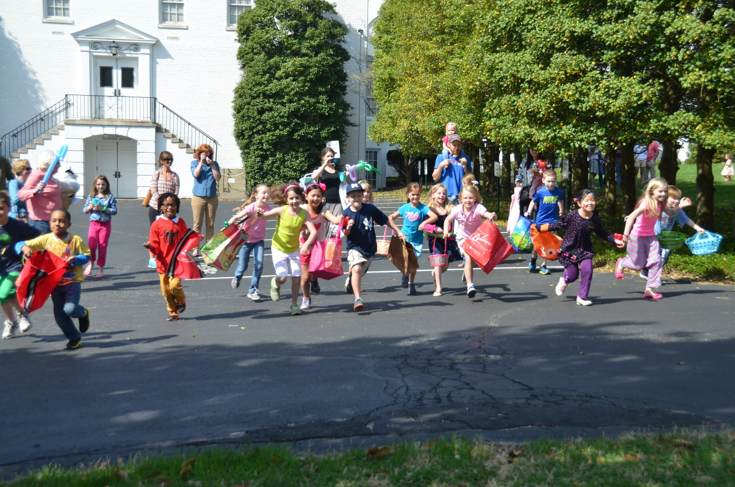 Help us prepare for the Easter Egg Hunt!