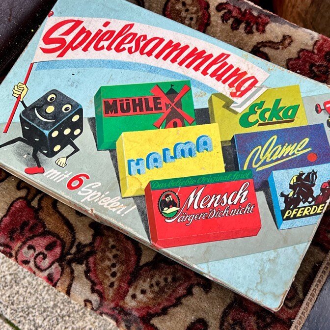 Cool old board game cover &ldquo;Spielesammlung&rdquo; (game collection) found at an antique store here in Ludwigsburg, Germany. #typography #design