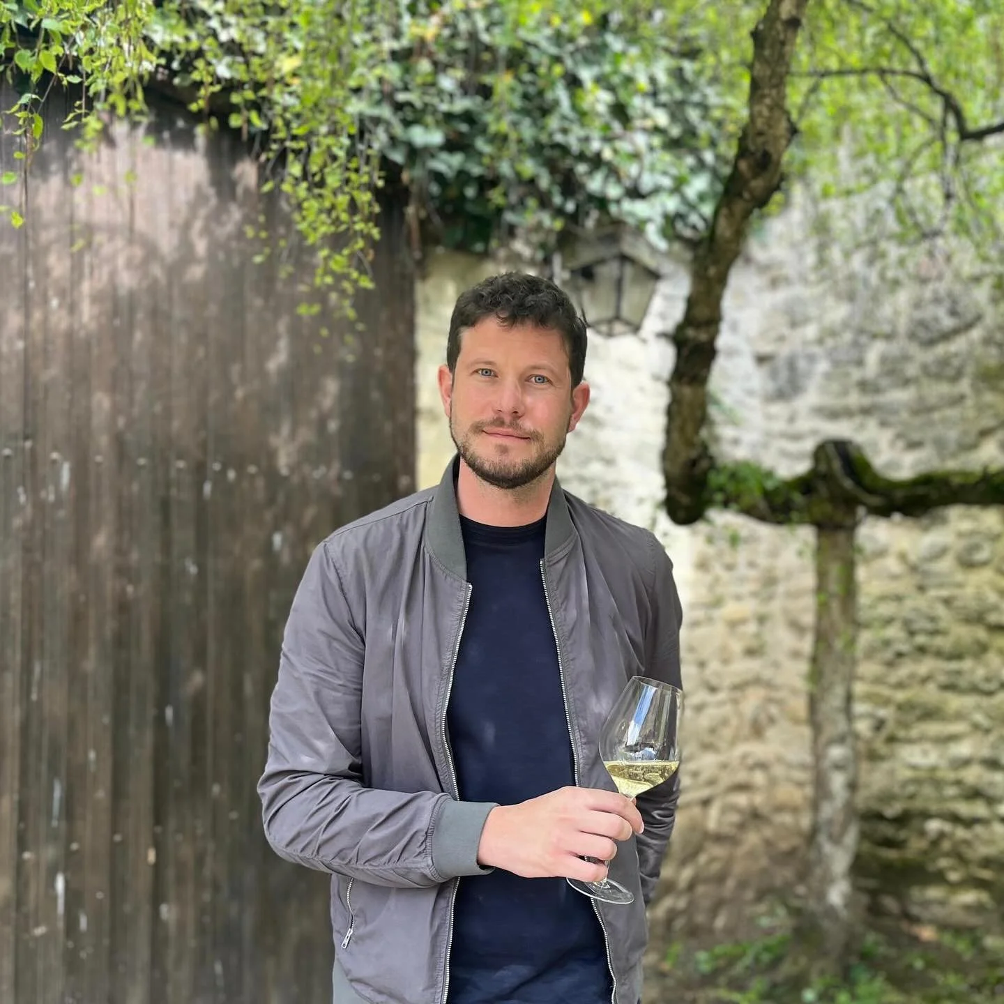 7 days til the GCS Fall Portfolio Tasting! 🍾

The party is coming to town as we welcome @chartognetaillet @champagnesavart @champagne.seleque @champagnemichelgonet @domaine_abergere to taste with all of you. 
(DM for more details to register. TRADE 