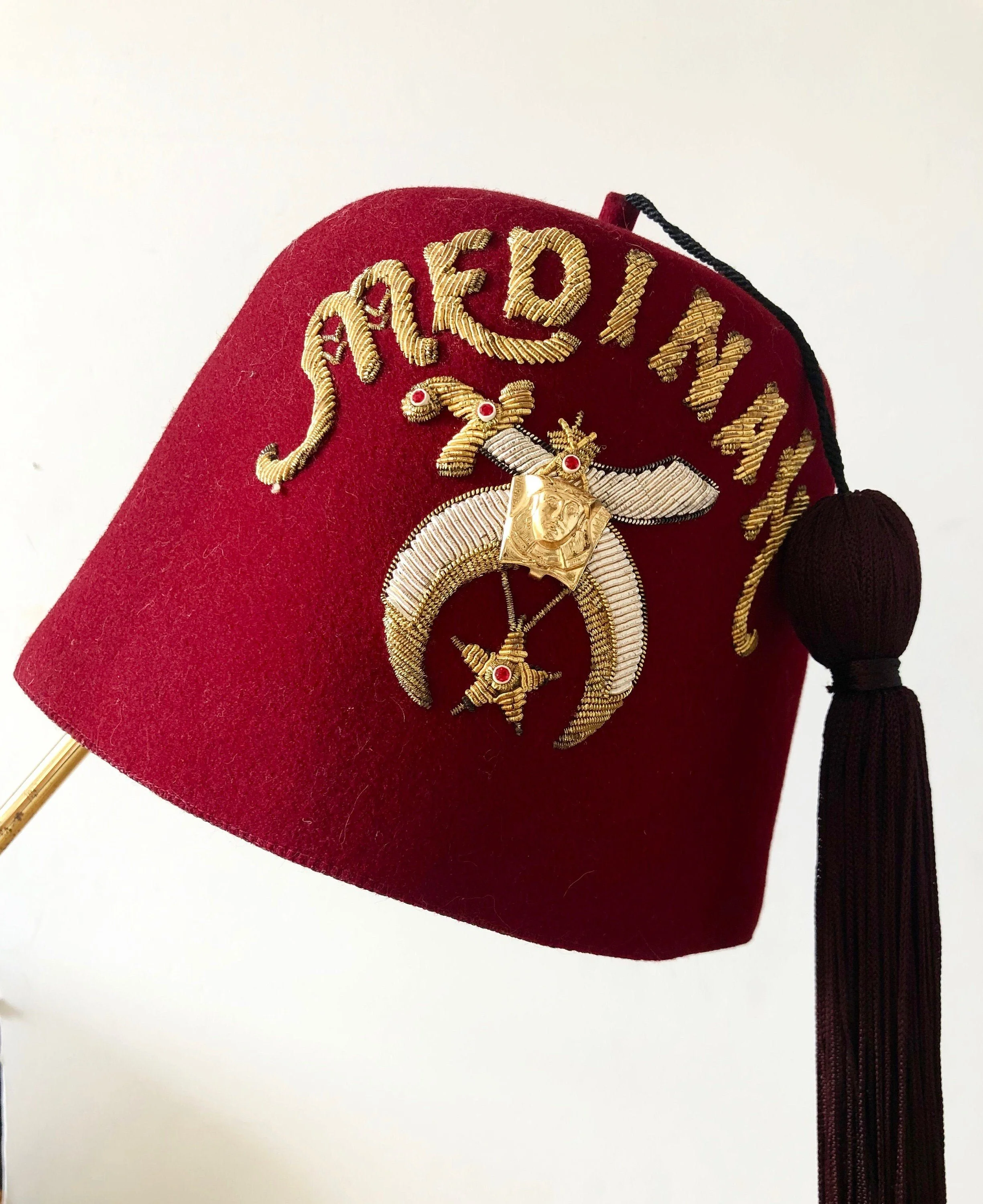 Medinah Shriners Emblem in Gold 