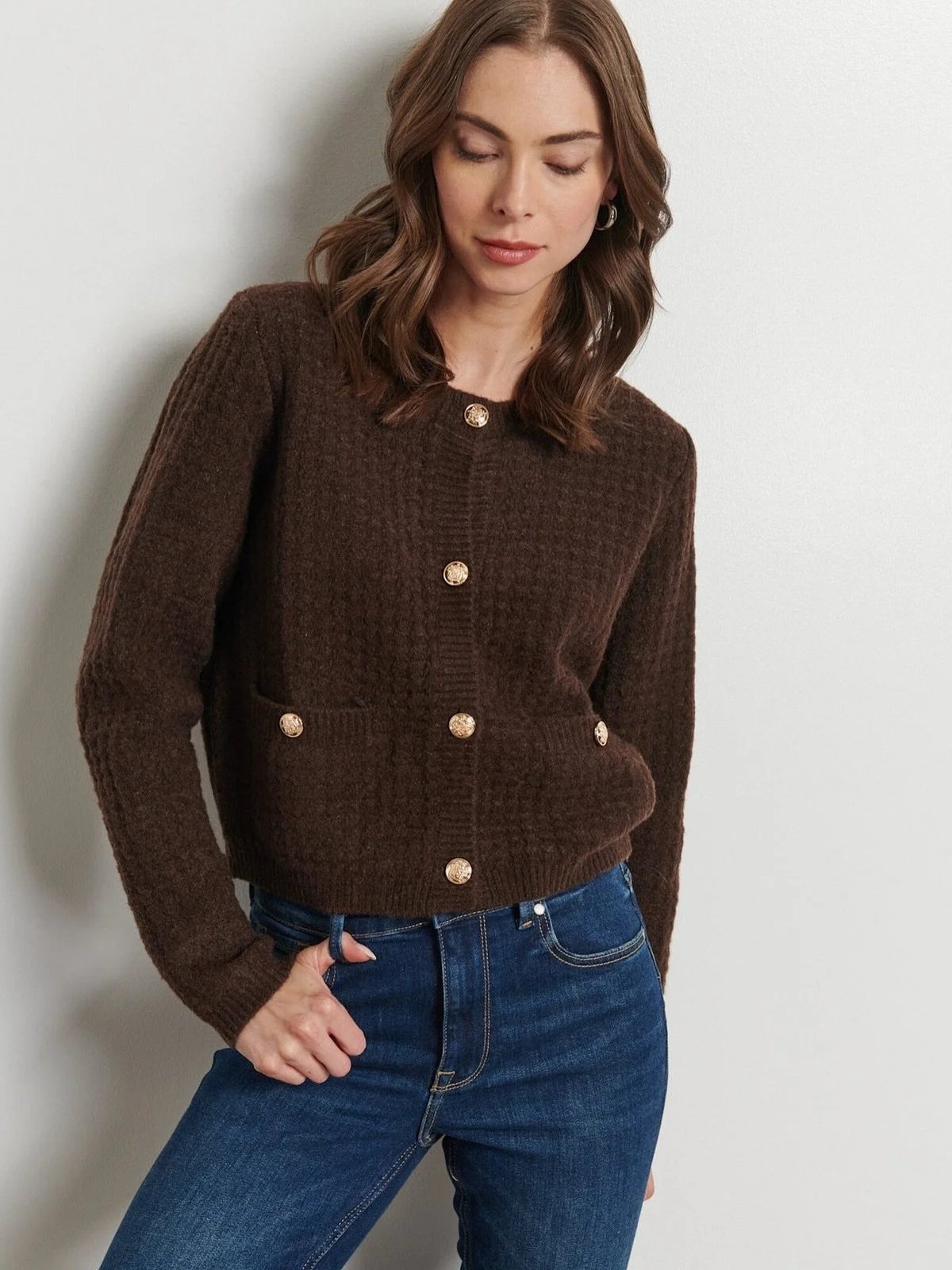 Soft texture, rich tone, timeless shape. The Cataline Sweater from LINE is fall/winter dressing at its best. 🤎

#fallwinter #fashion #transitionwardrobe #knitwear #sweaterweather #sweater #trendy #trendyfashion #showandtellfashion