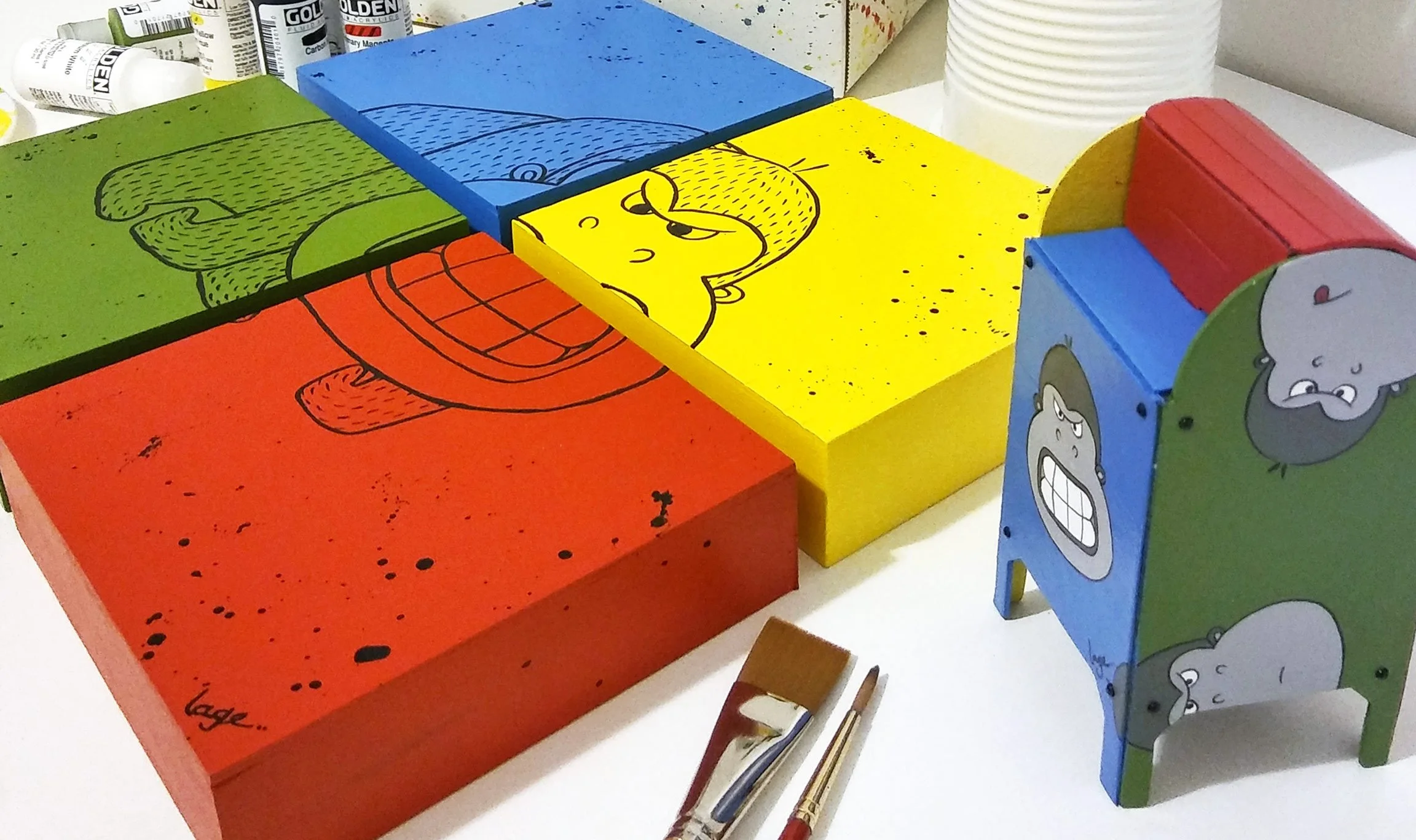  AWESOME KONGS SHOW / OCTOBER 2016  Mailbox gorilla/ape themed show curated by  INPRIMEWETRUST  / GRUMPY BERT - Brooklyn, New York 