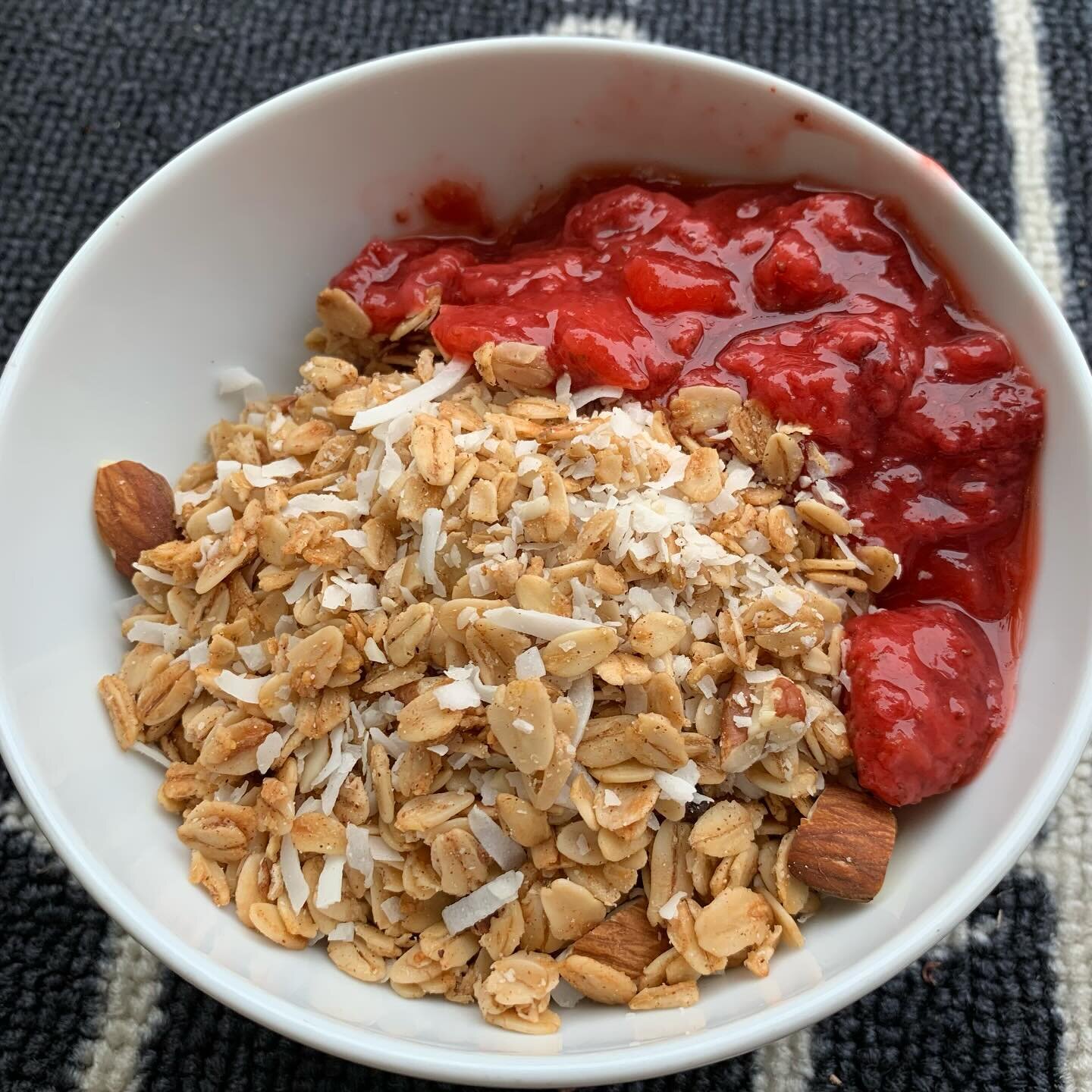 Granola Bowls! Housemade vegan and gluten free granola, yogurt (yep, we have vegan yogurt too) and strawberry compote is the perfect antidote to these grey, drizzly days. 

Stay tuned for another delicious announcement soon! 

&nbsp;#shoplocal #hamon