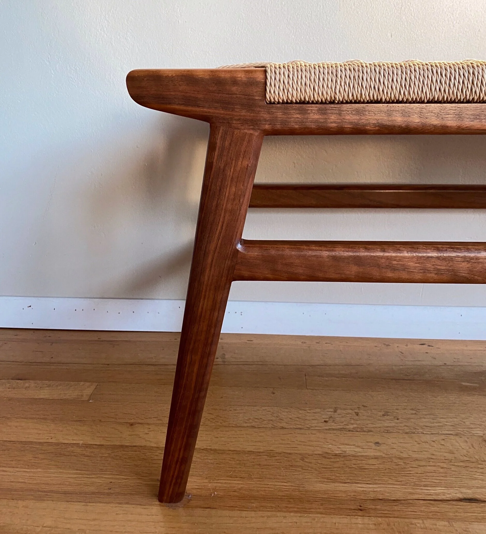 E9D00ECB-3046-4838-9D25-6FE8BAFCFDA6