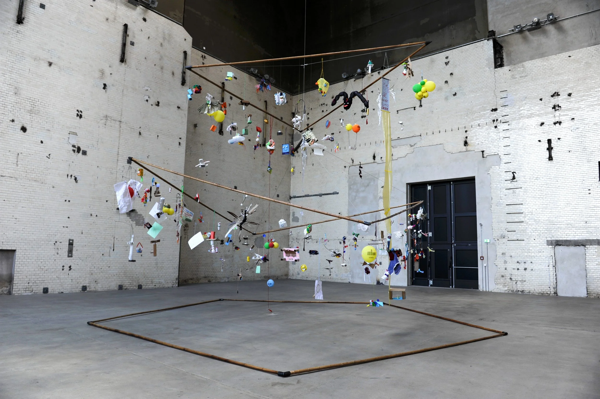   50 Gramm Kunst , 2021, Installation view, Kesselhaus, KINDL, Photo: Kristina Popov 