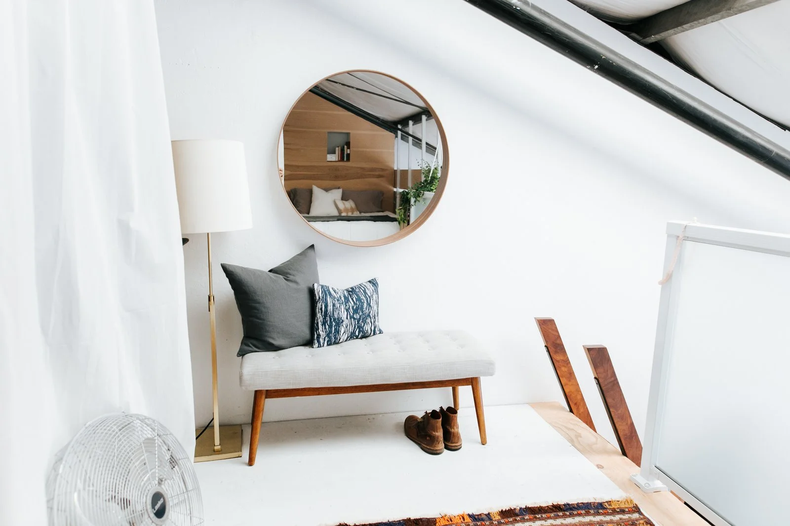 the-design-encourages-the-concept-that-less-is-more.jpg