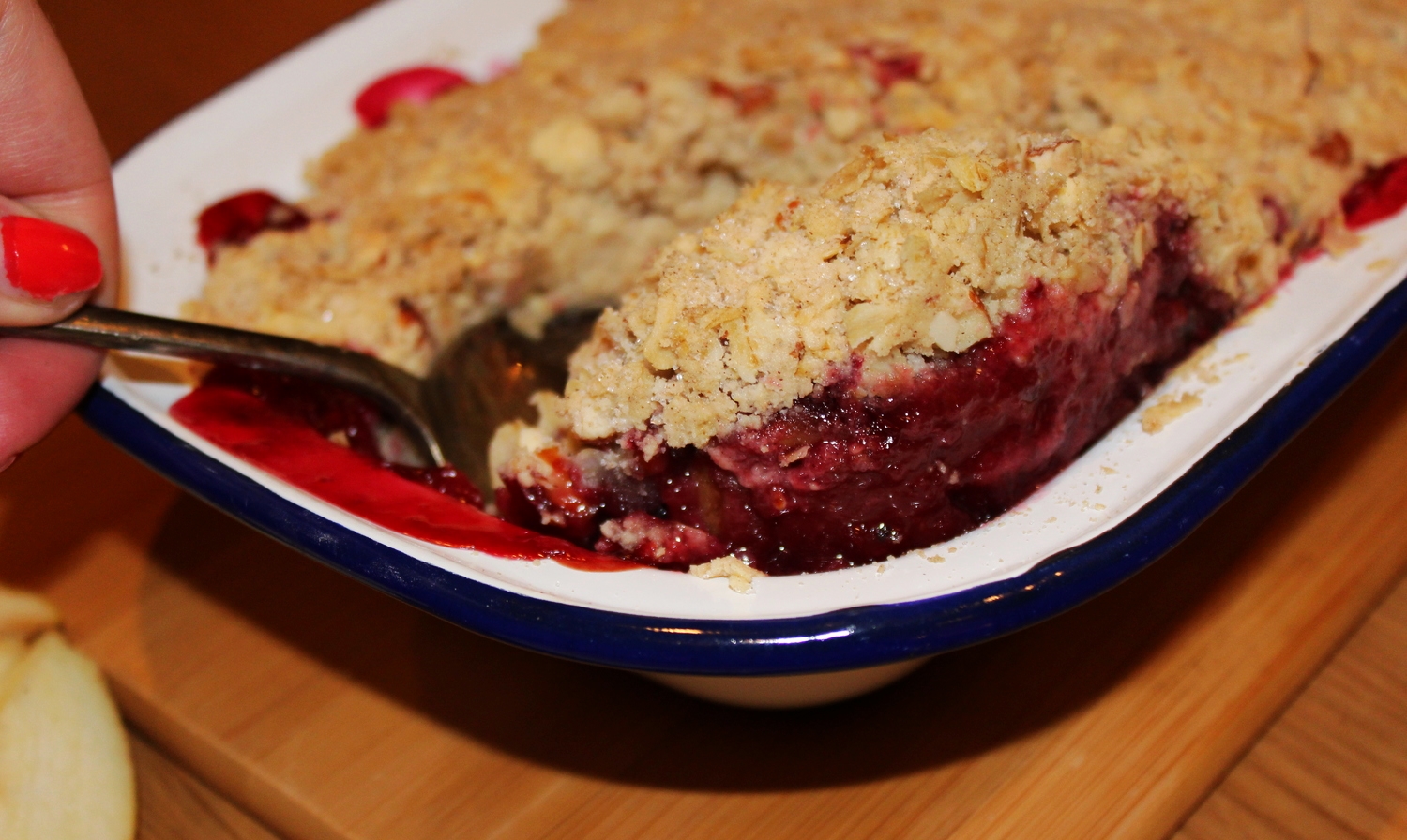 Apple & Berry Crumble