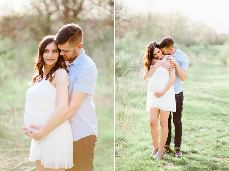 Soft and Summery Maternity Session