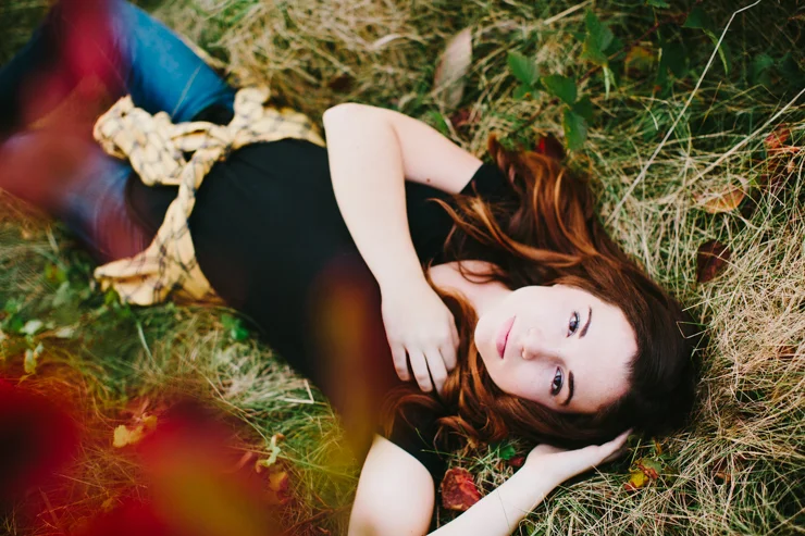 Senior Girl Photography Poses by Meredith Washburn Peoria, Illinois