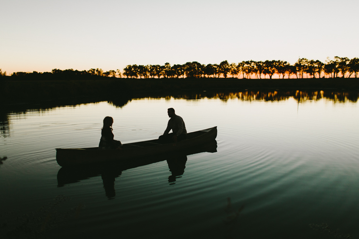 Nolan and Alyssa's Rustic Countryside engagement session in a canoe