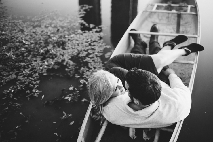 Nolan and Alyssa's Rustic Countryside engagement session in a canoe