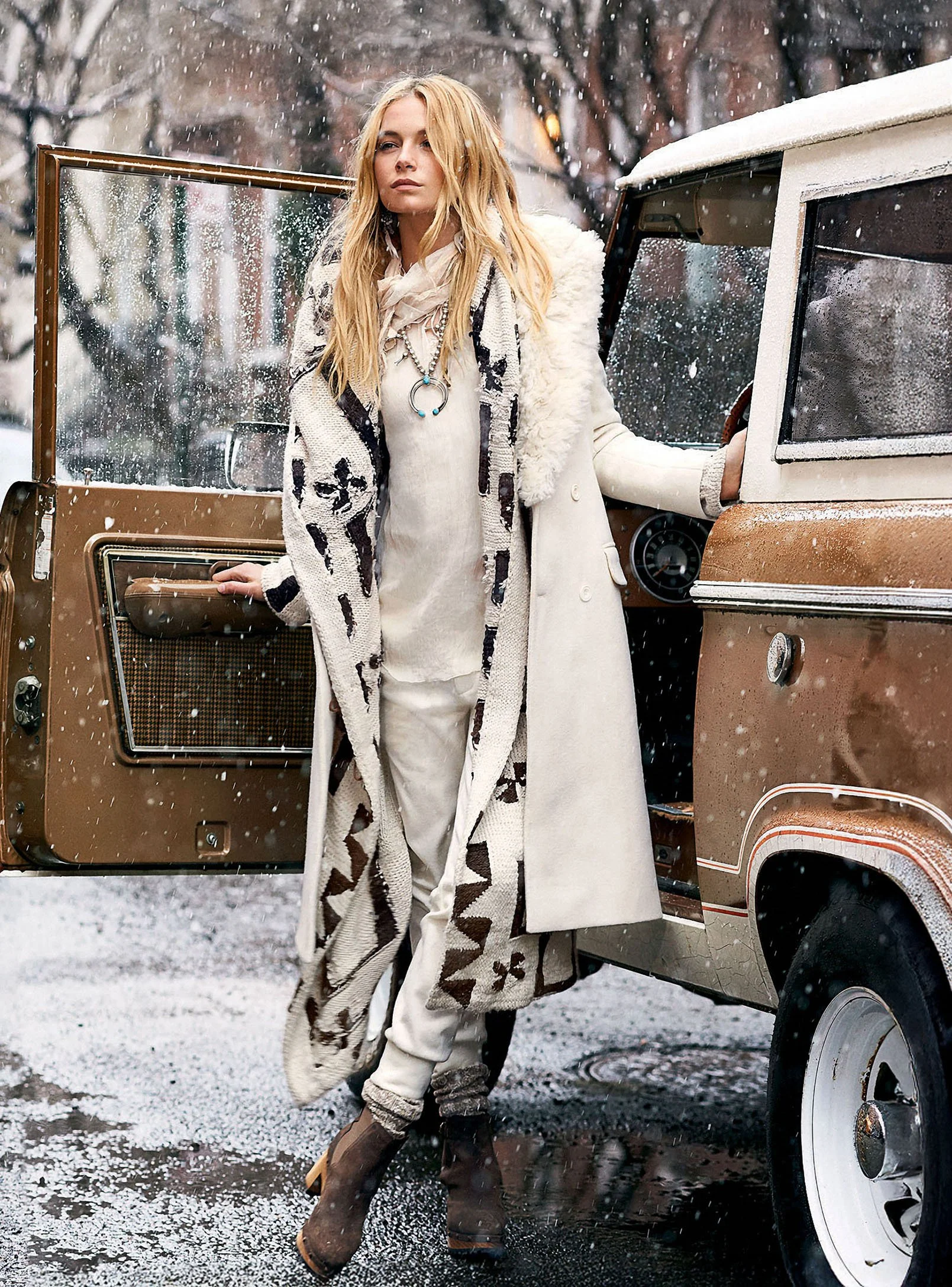 AD22992_FA15_Polo_Magalog_English_888__Page_27-1_4.jpg