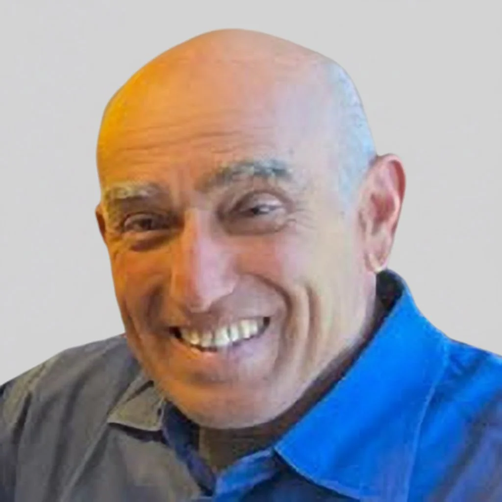 Delegate to the House of Pacific Relations Arya Zeighamnia