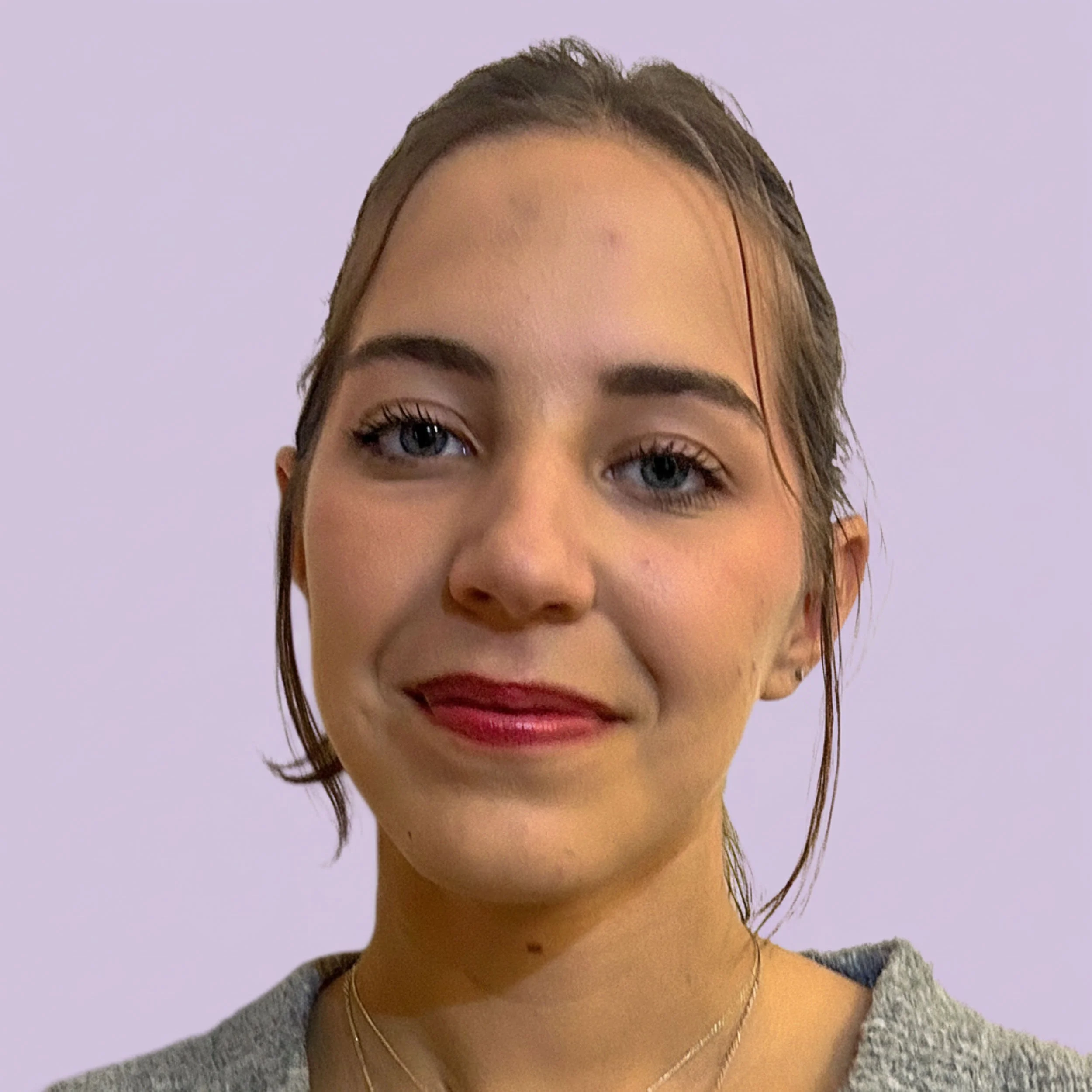 Frau Elisabeth Totolou