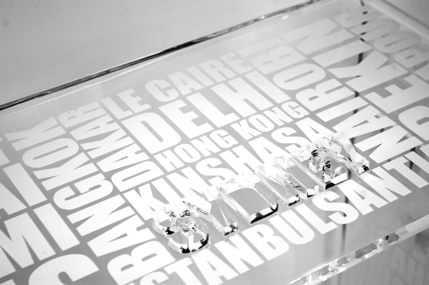 detail console city blanche 2.jpg